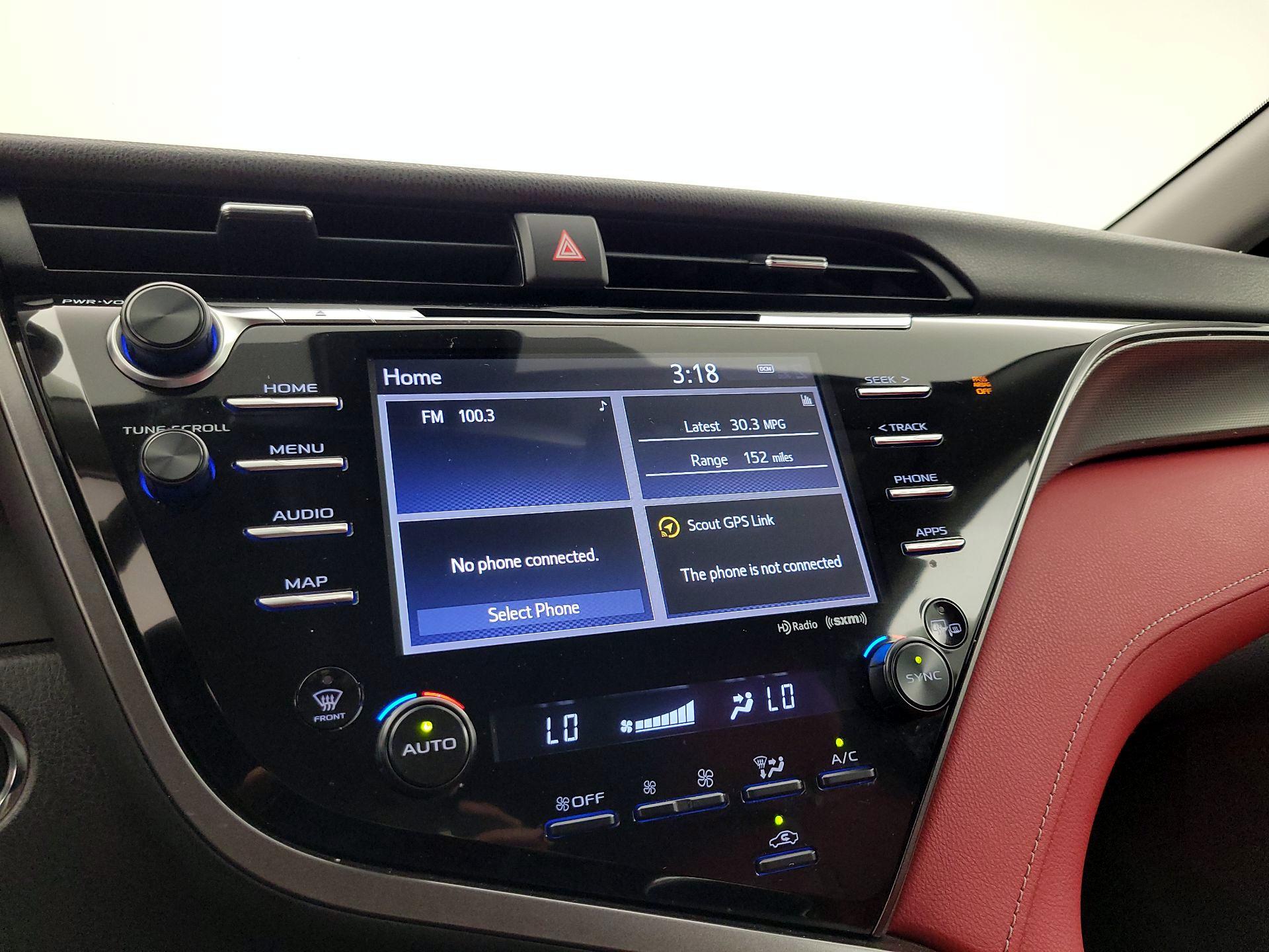 Thumbnail: 2019 Toyota Camry - 16