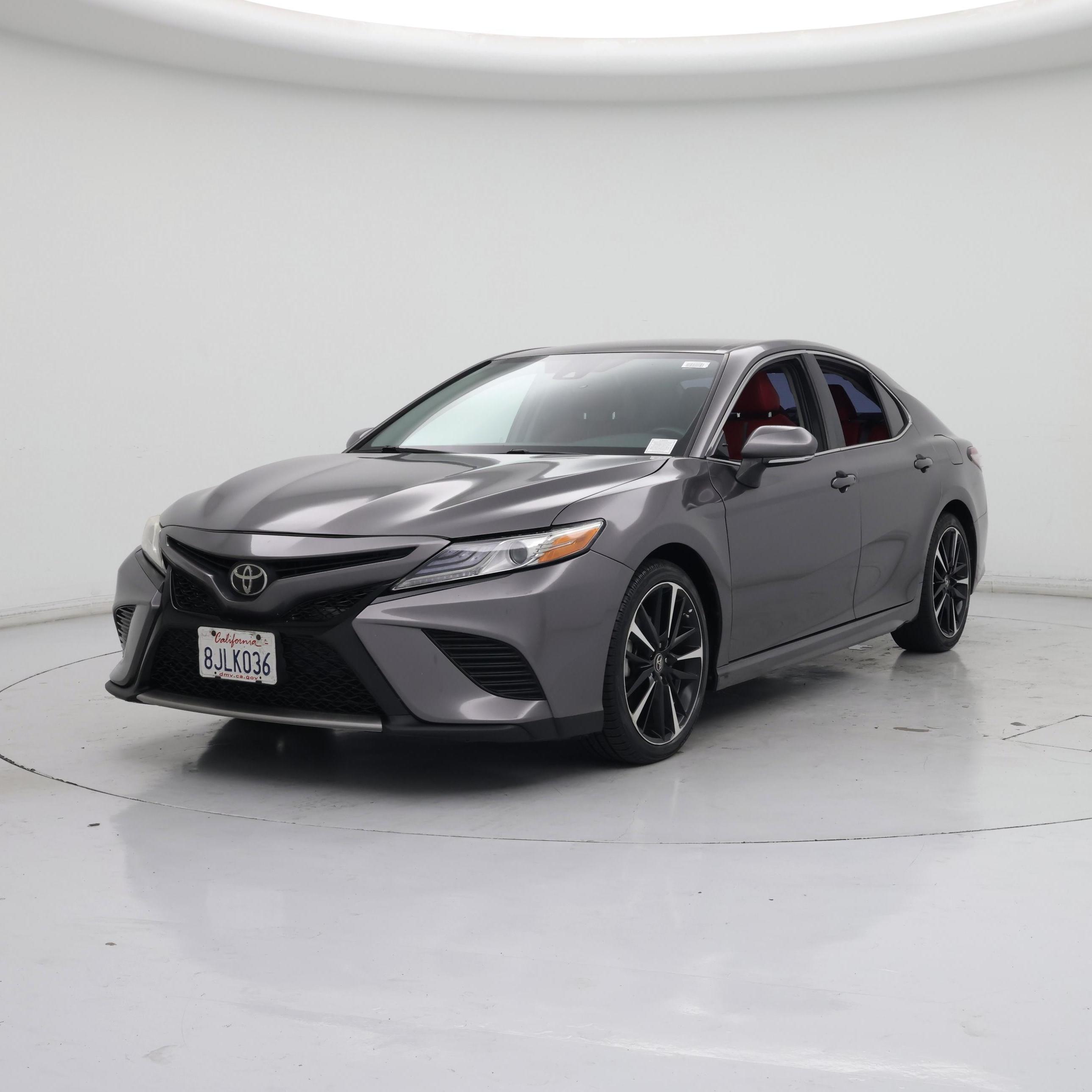 Thumbnail: 2019 Toyota Camry - 4