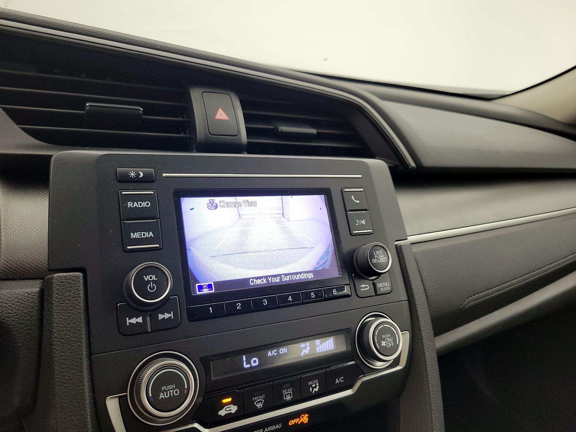 Thumbnail: 2016 Honda Civic - 14