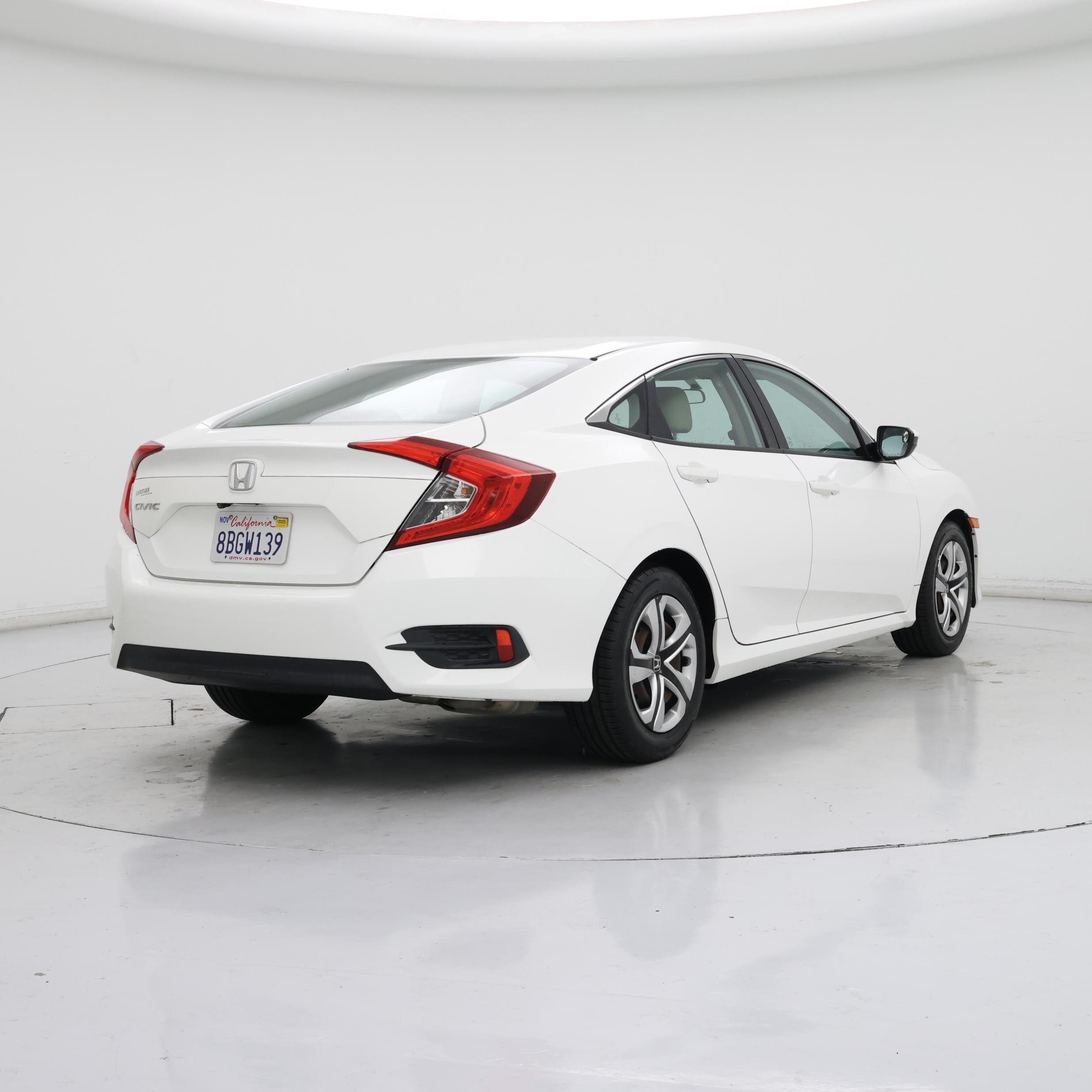 Thumbnail: 2016 Honda Civic - 8