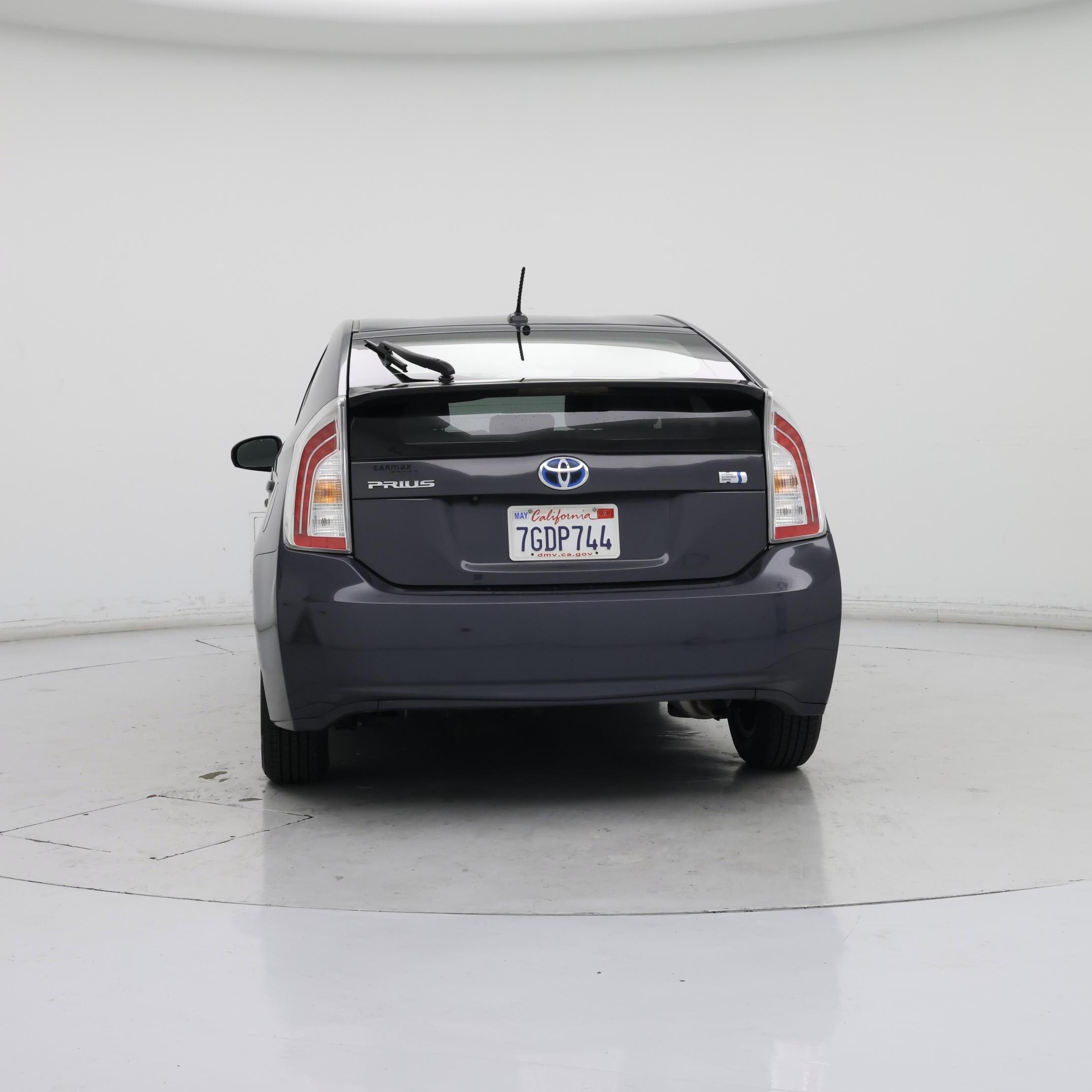 Thumbnail: 2014 Toyota Prius - 6