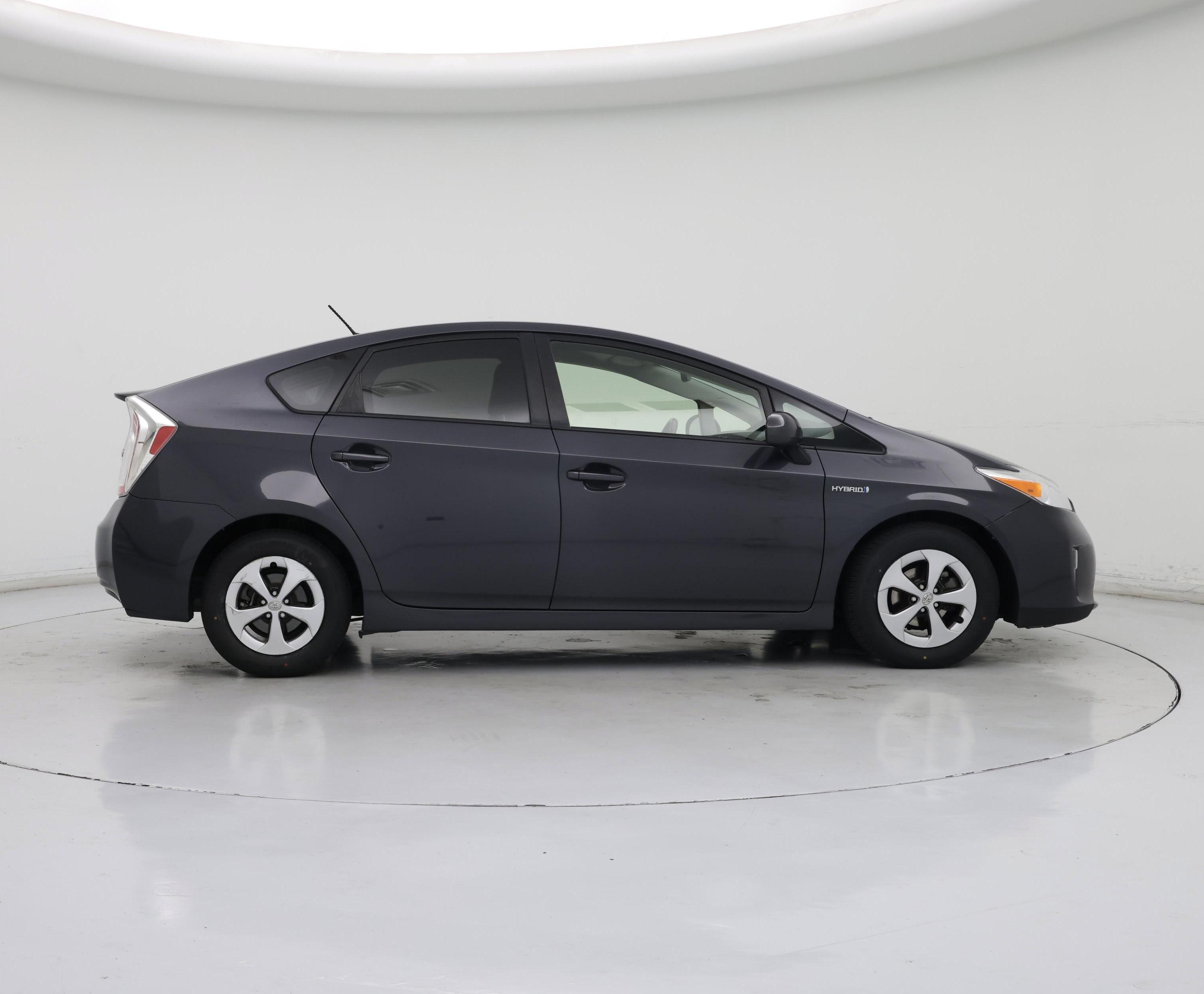 Thumbnail: 2014 Toyota Prius - 7