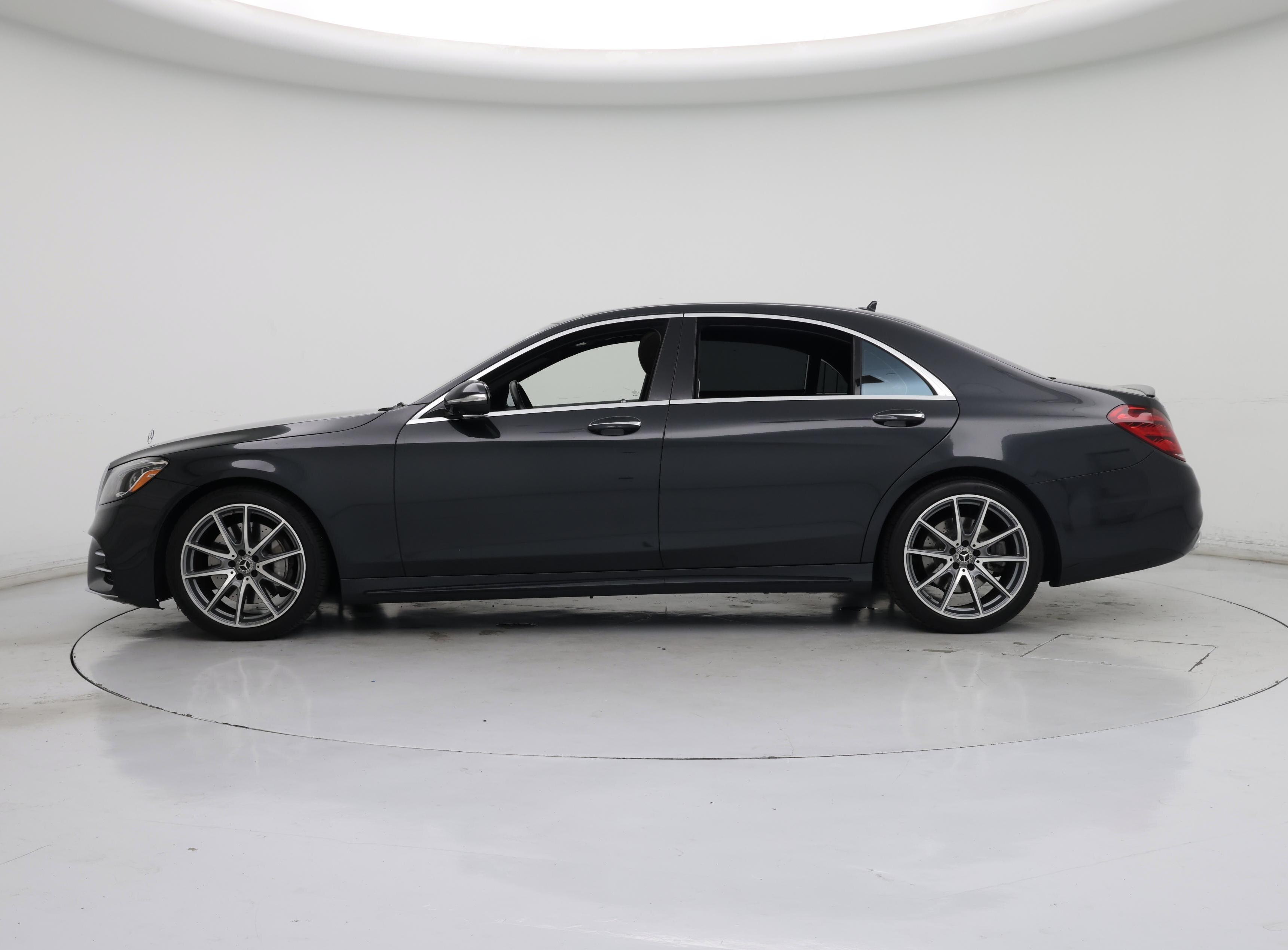 Thumbnail: 2019 Mercedes-Benz S-Class - 3