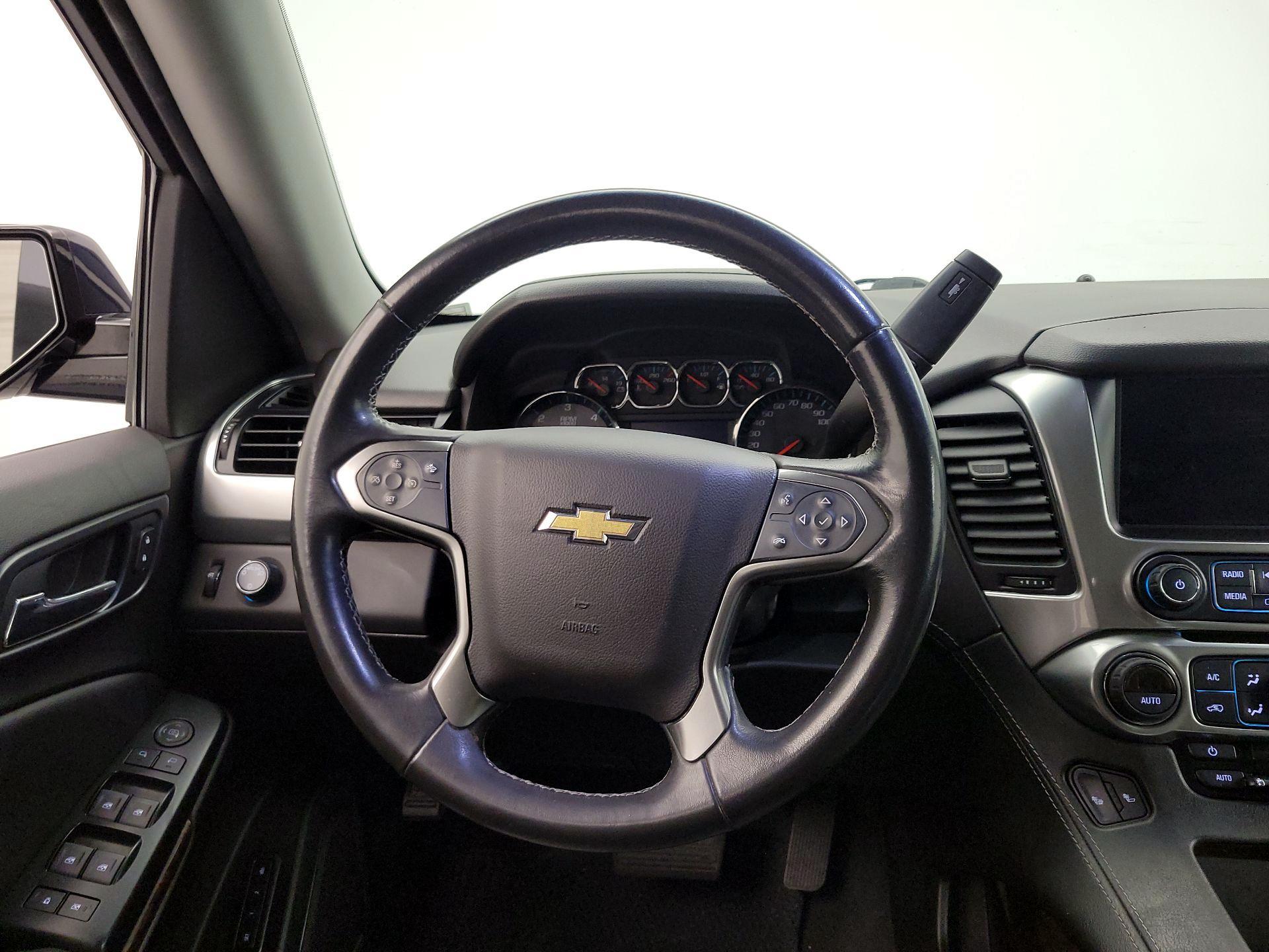 Thumbnail: 2019 Chevrolet Tahoe - 10
