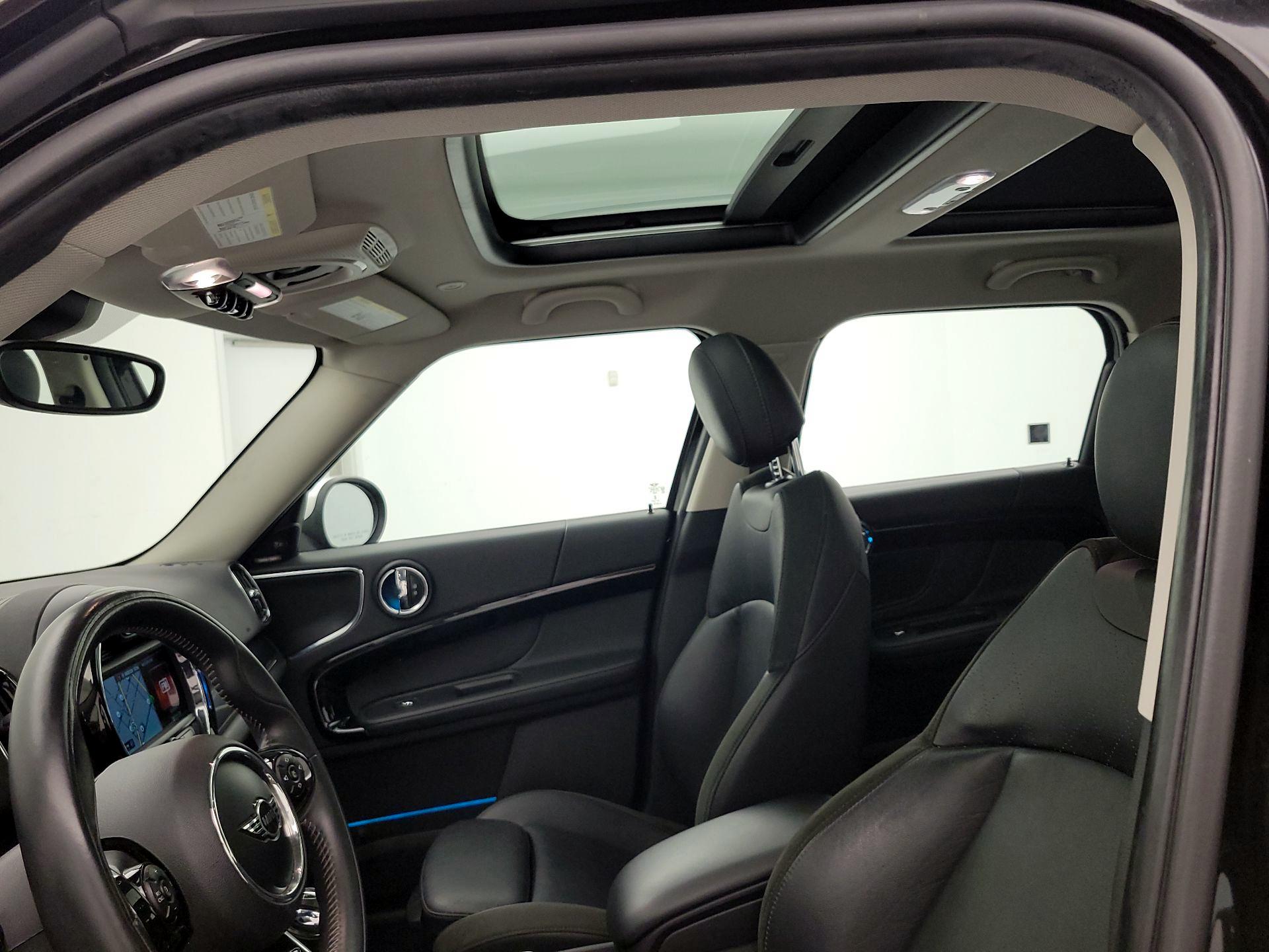 Thumbnail: 2019 MINI Cooper Countryman - 19
