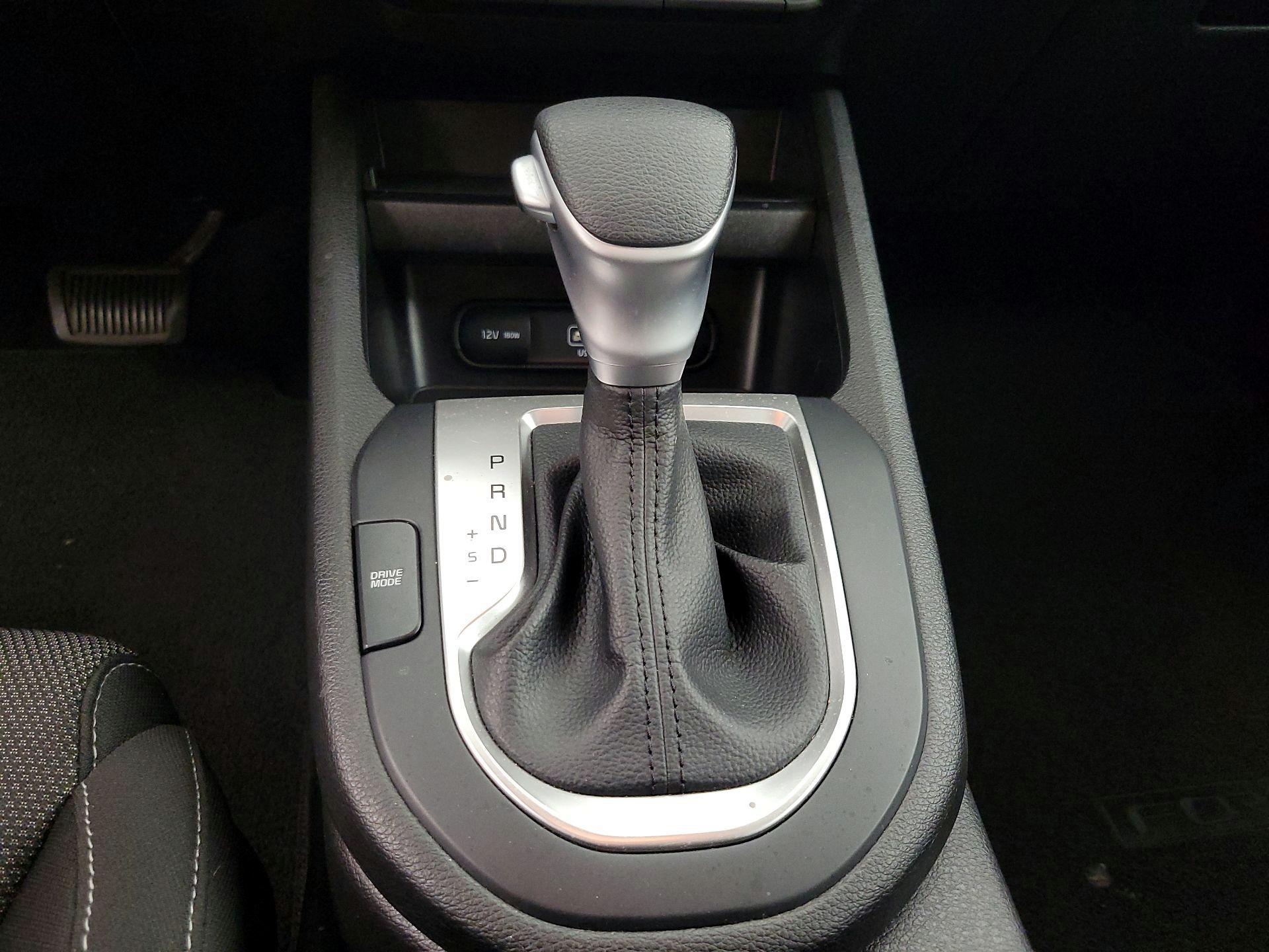 Thumbnail: 2023 Kia Forte - 17