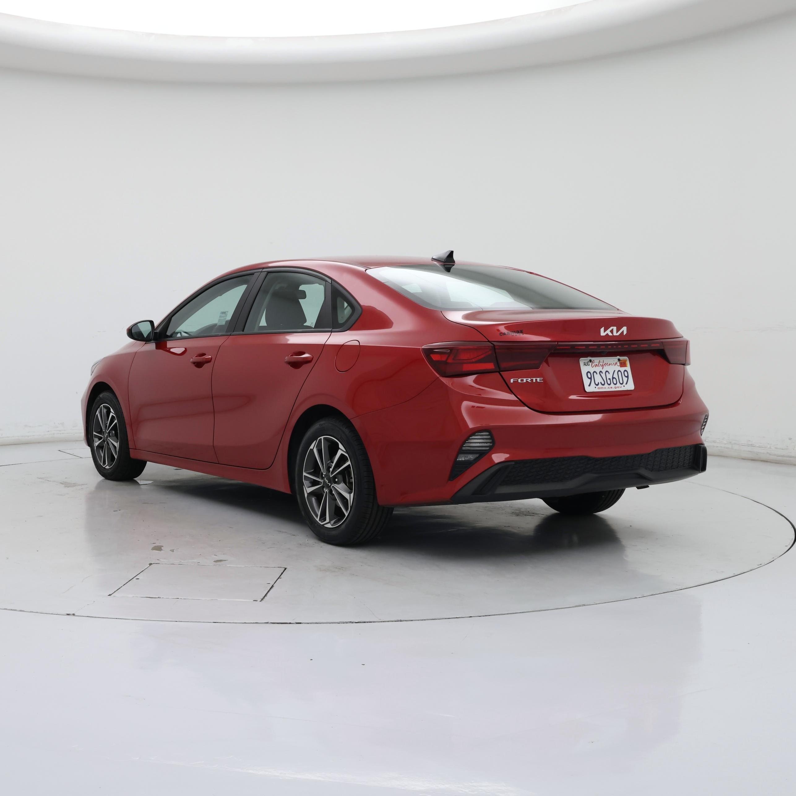Thumbnail: 2023 Kia Forte - 2