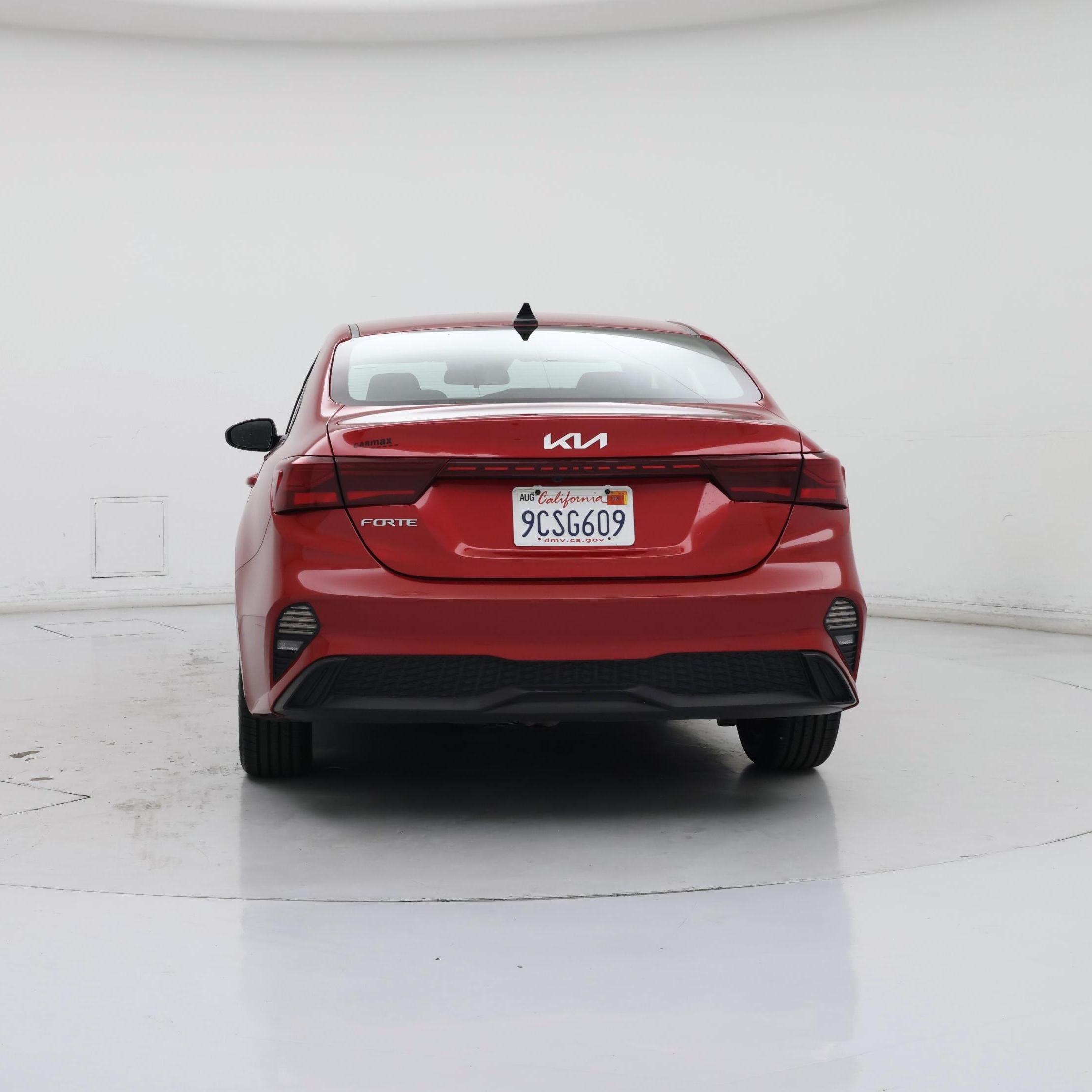 Thumbnail: 2023 Kia Forte - 6