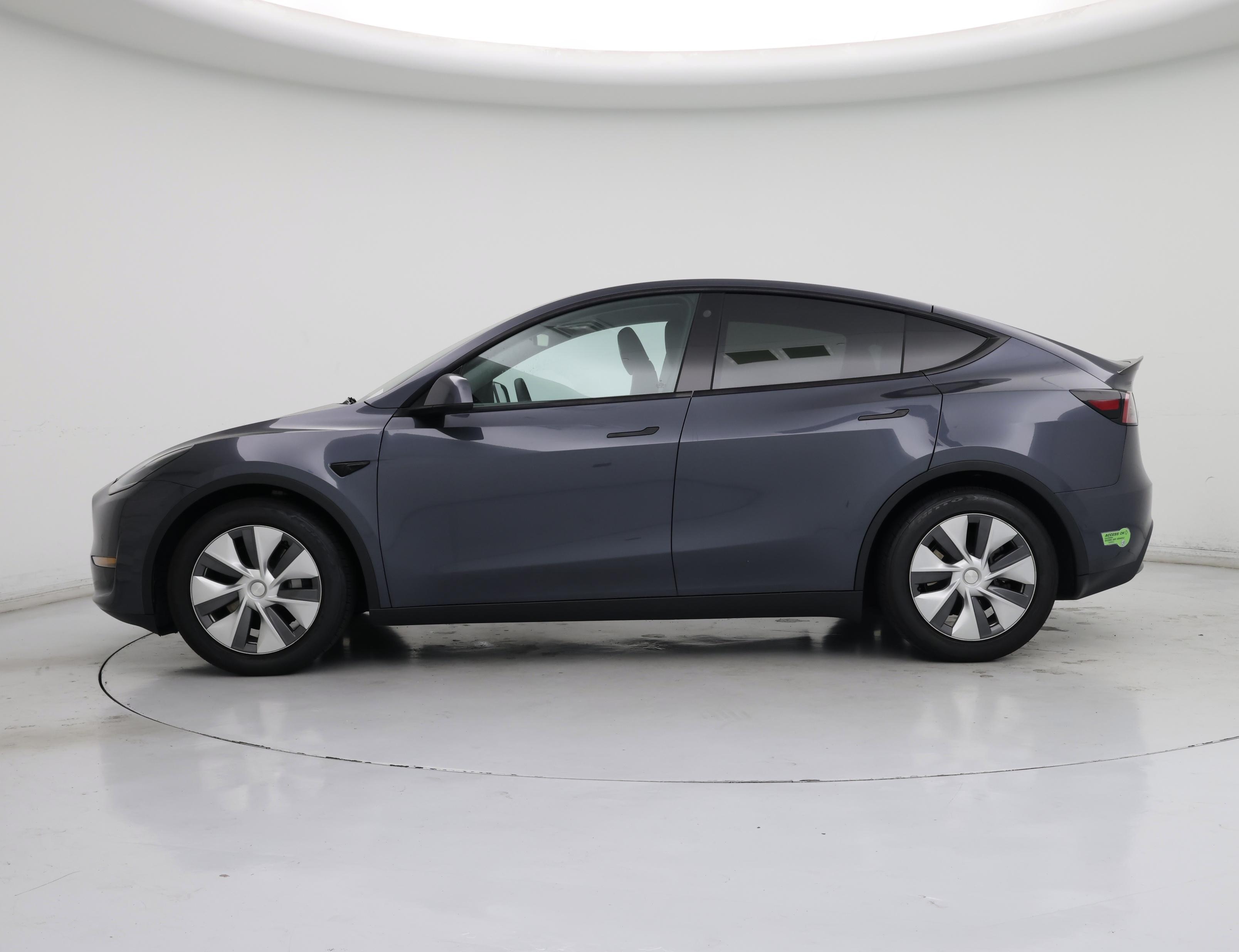 Thumbnail: 2022 Tesla Model Y - 3