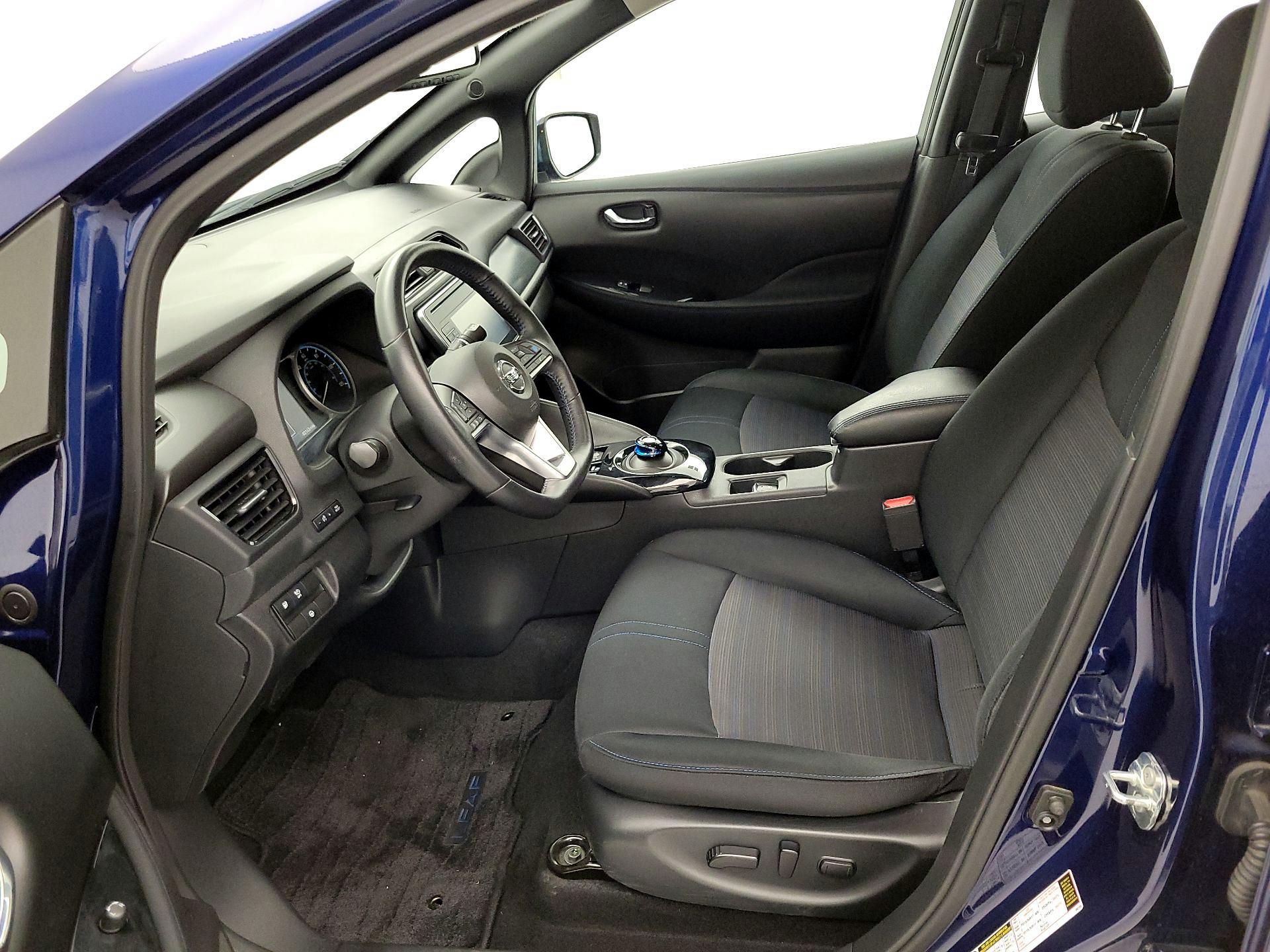 Thumbnail: 2018 Nissan Leaf - 11