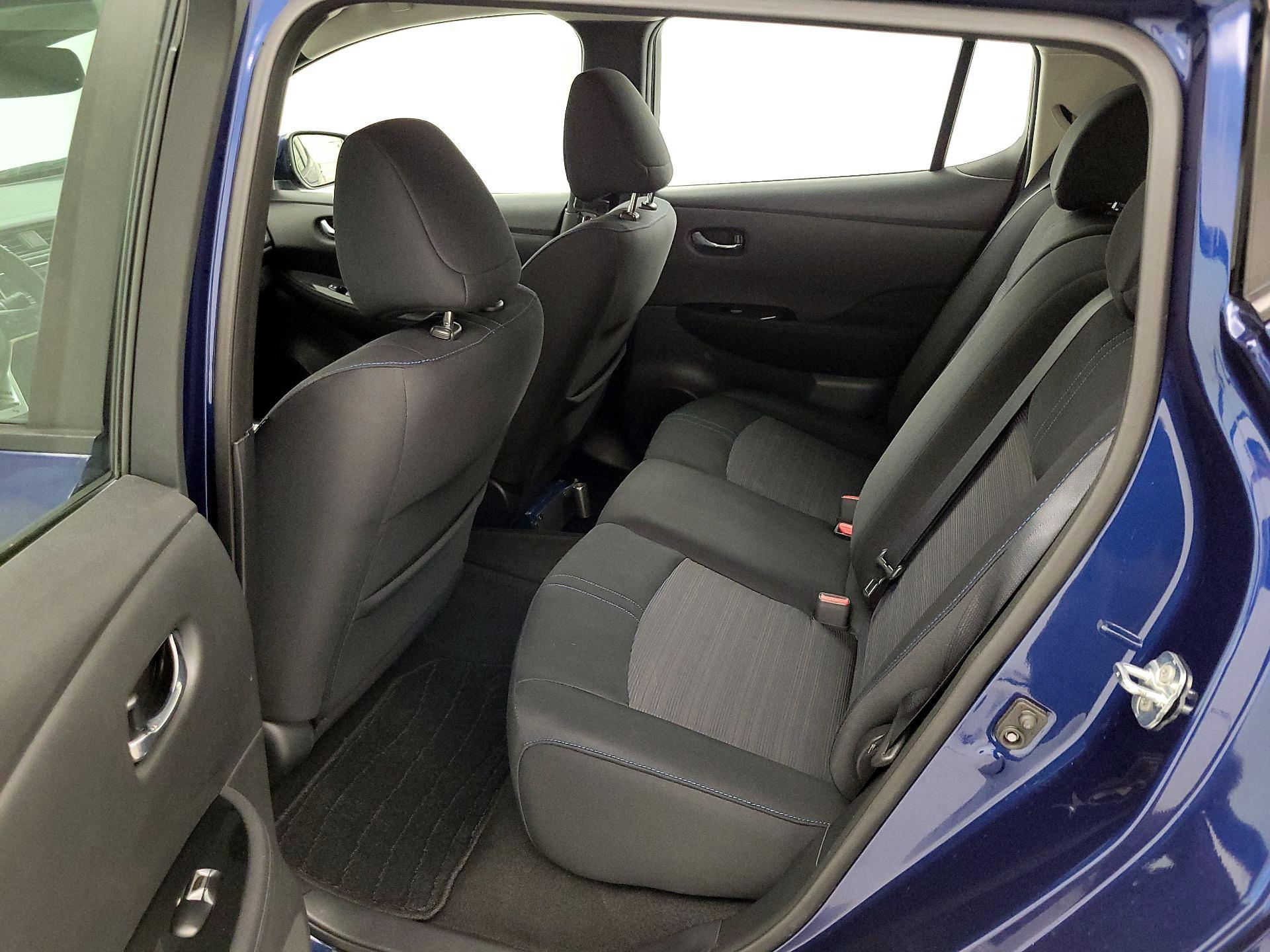 Thumbnail: 2018 Nissan Leaf - 19