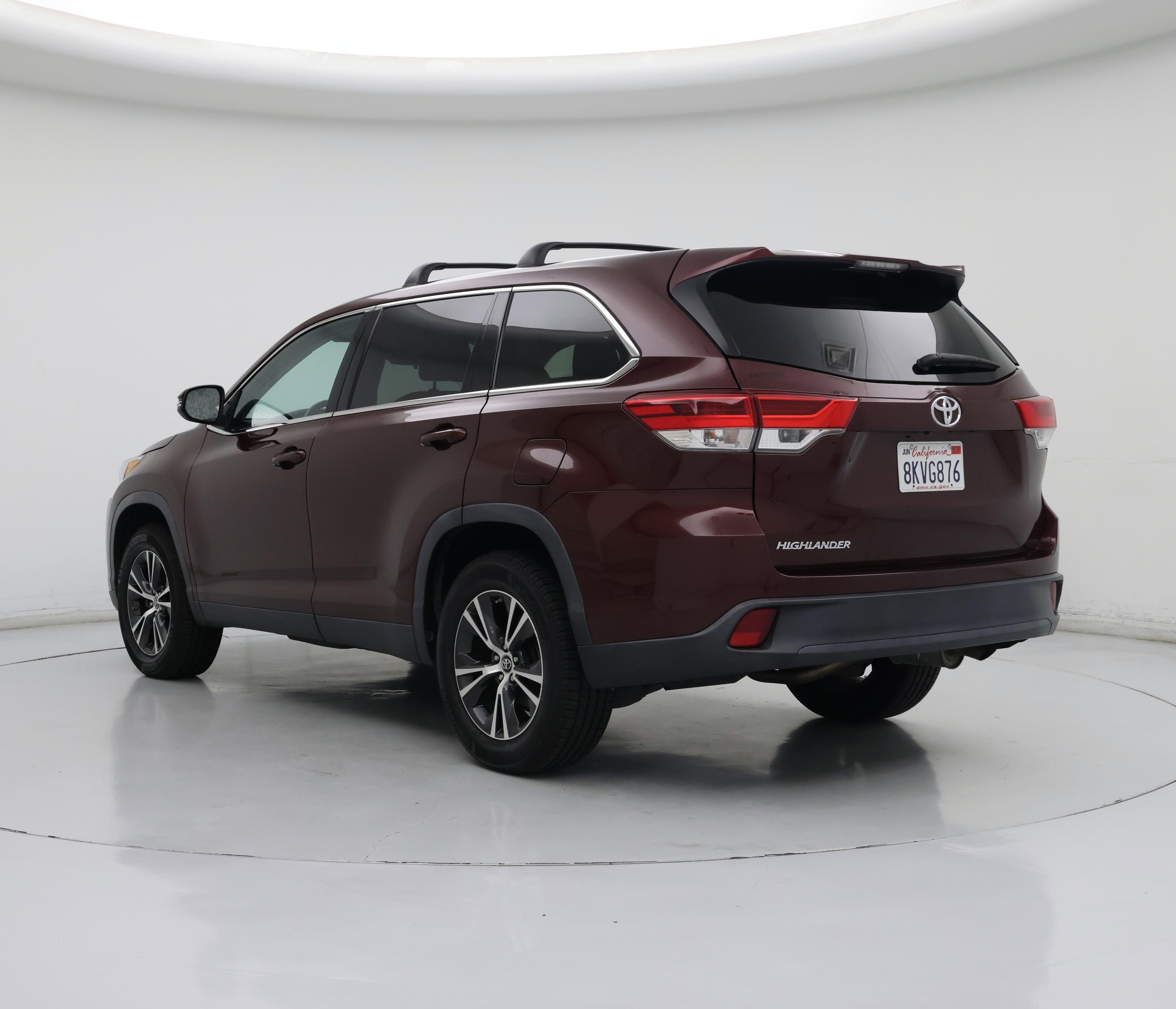 Thumbnail: 2019 Toyota Highlander - 2