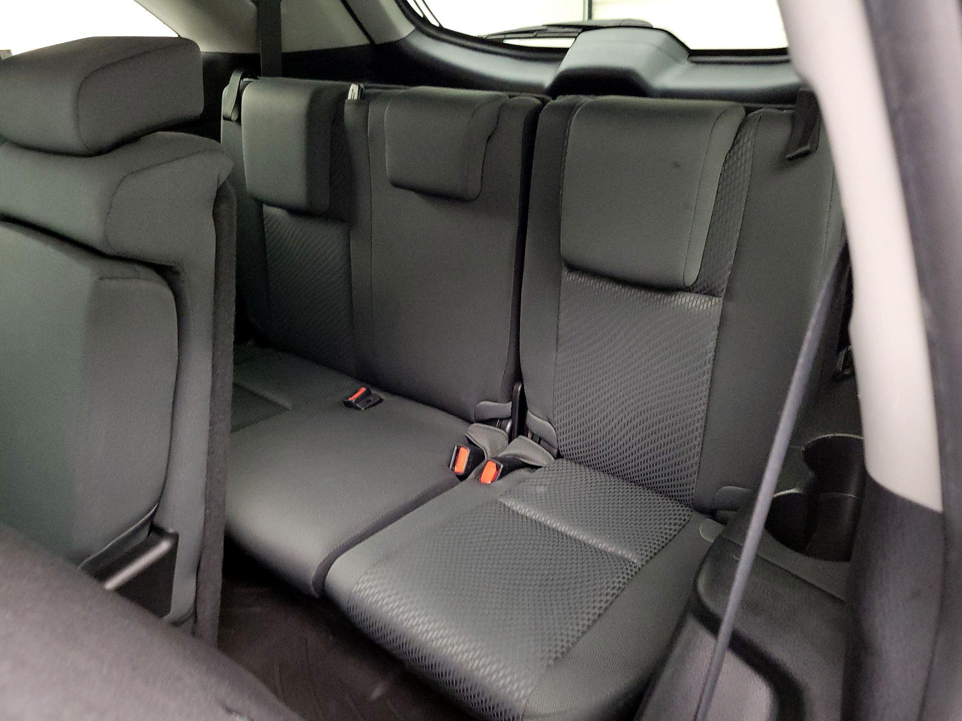 Thumbnail: 2019 Toyota Highlander - 19