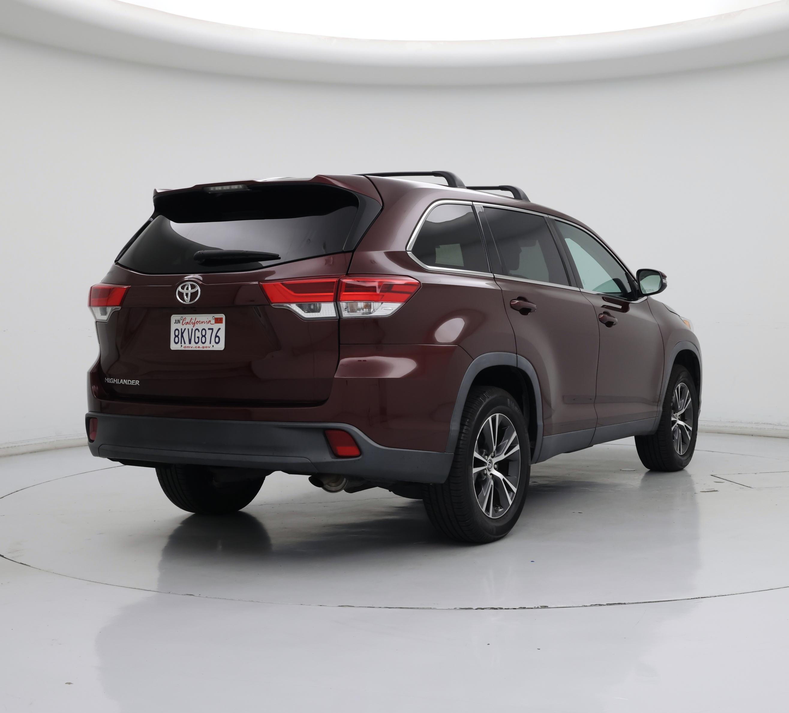 Thumbnail: 2019 Toyota Highlander - 8