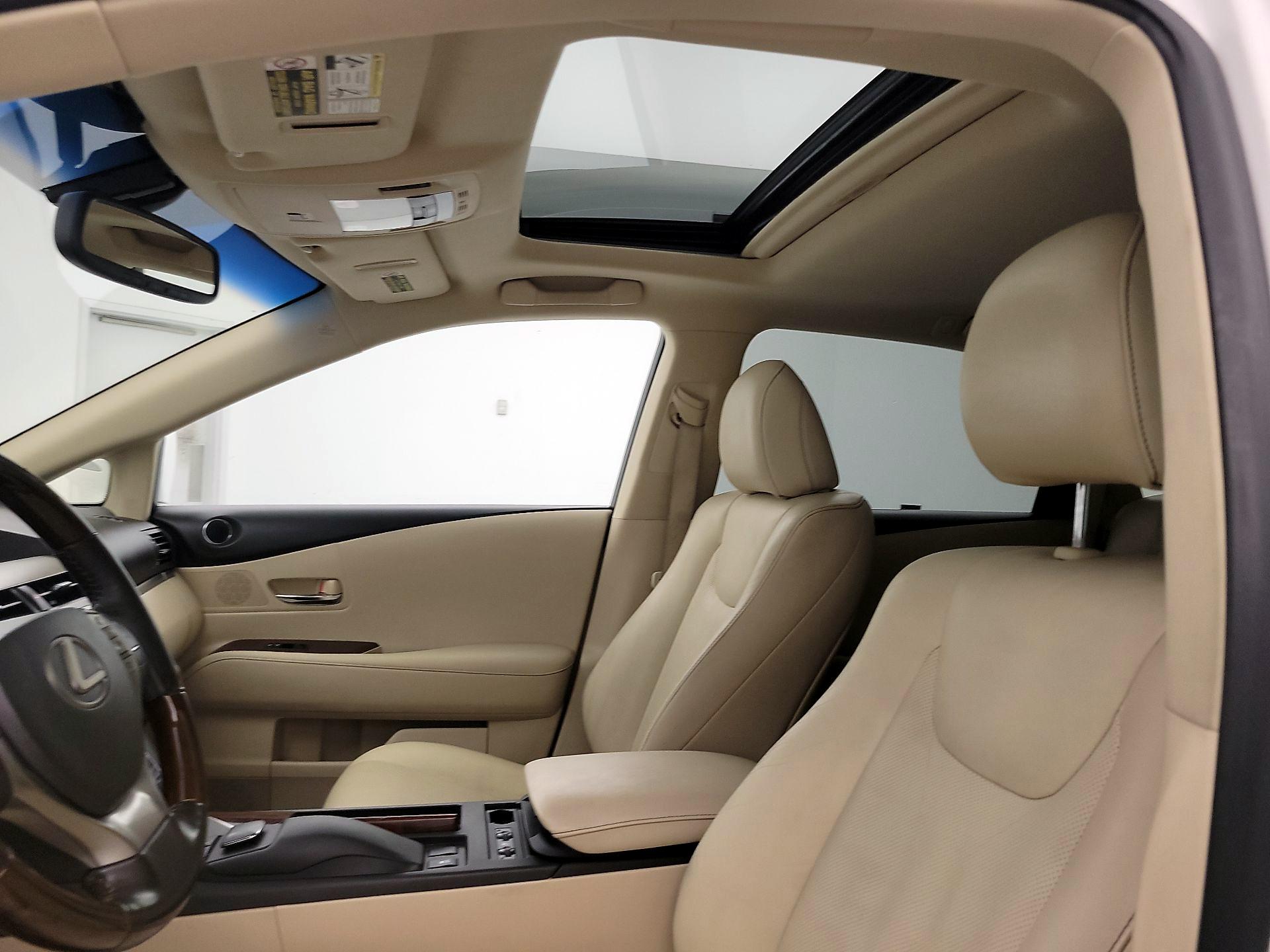 Thumbnail: 2014 Lexus RX - 18