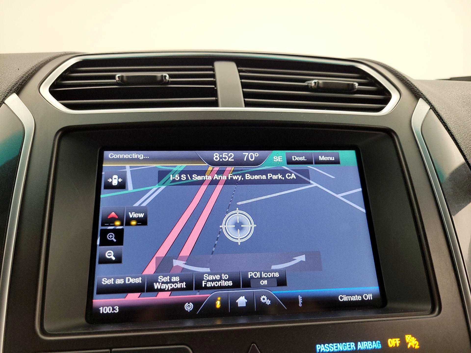 Thumbnail: 2016 Ford Explorer - 14