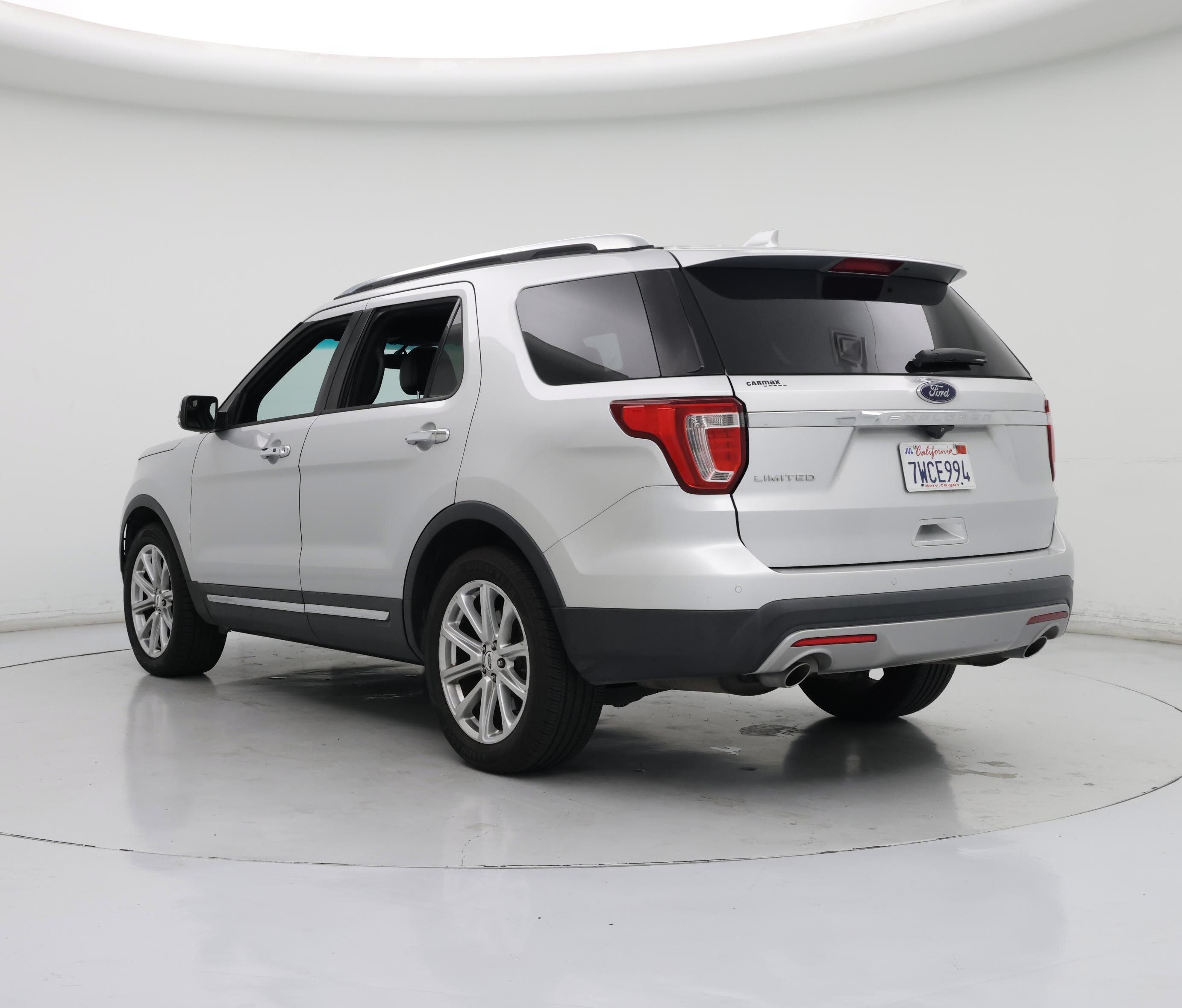 Thumbnail: 2016 Ford Explorer - 2