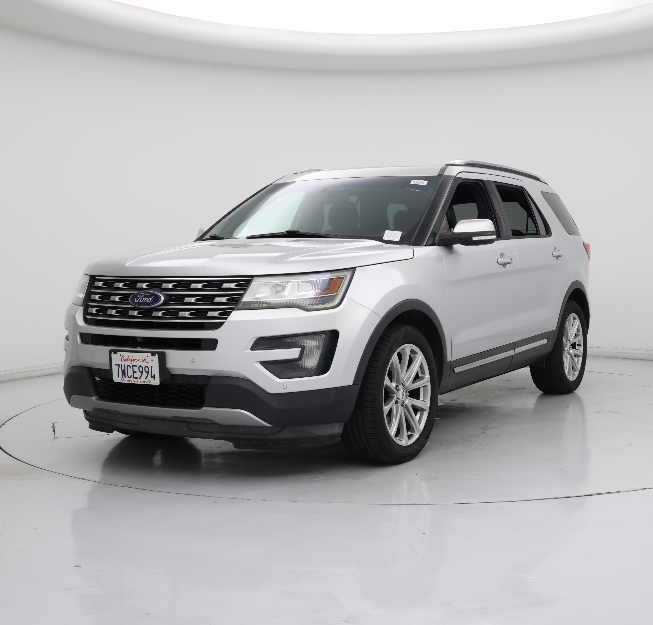 Thumbnail: 2016 Ford Explorer - 4