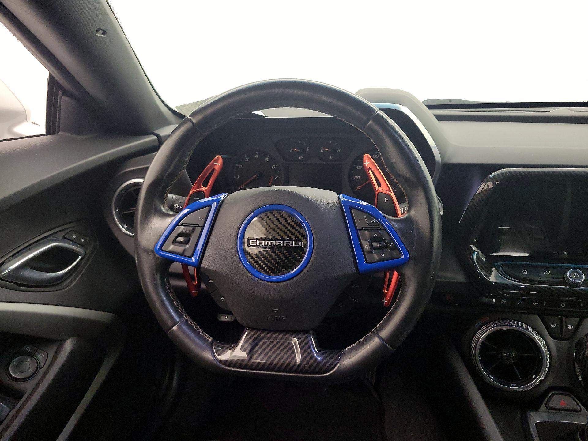 Thumbnail: 2016 Chevrolet Camaro - 10