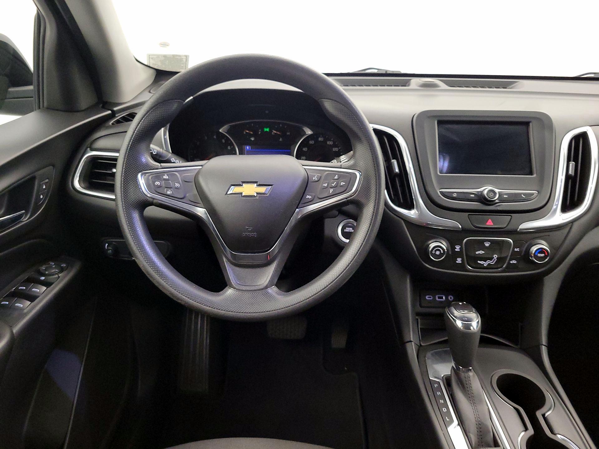Thumbnail: 2019 Chevrolet Equinox - 10