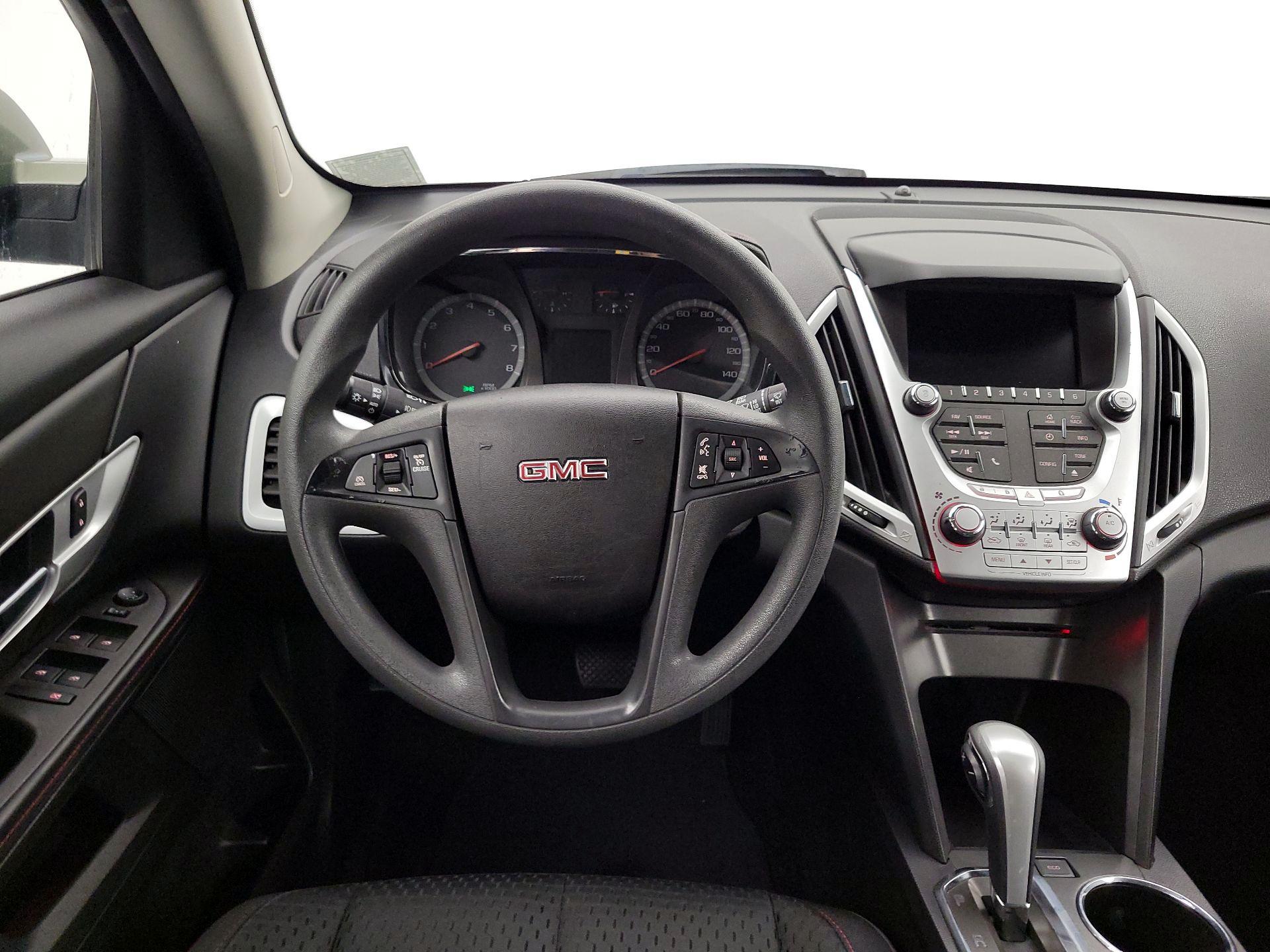 Thumbnail: 2015 GMC Terrain - 10