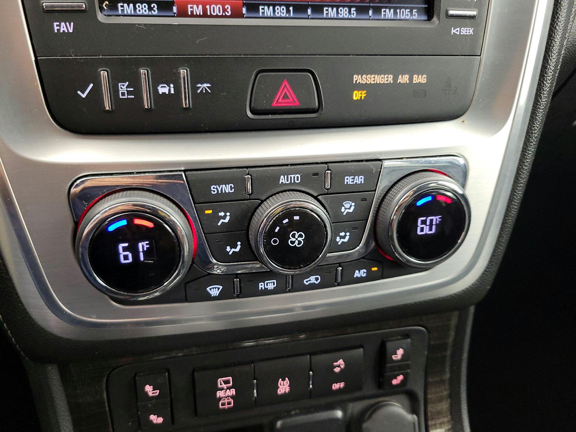 Thumbnail: 2016 GMC Acadia - 16