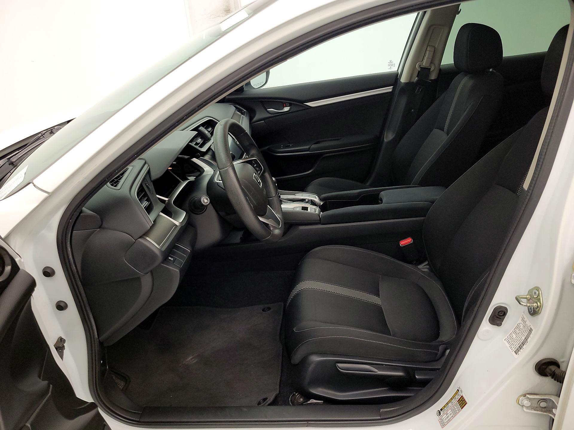 Thumbnail: 2016 Honda Civic - 11