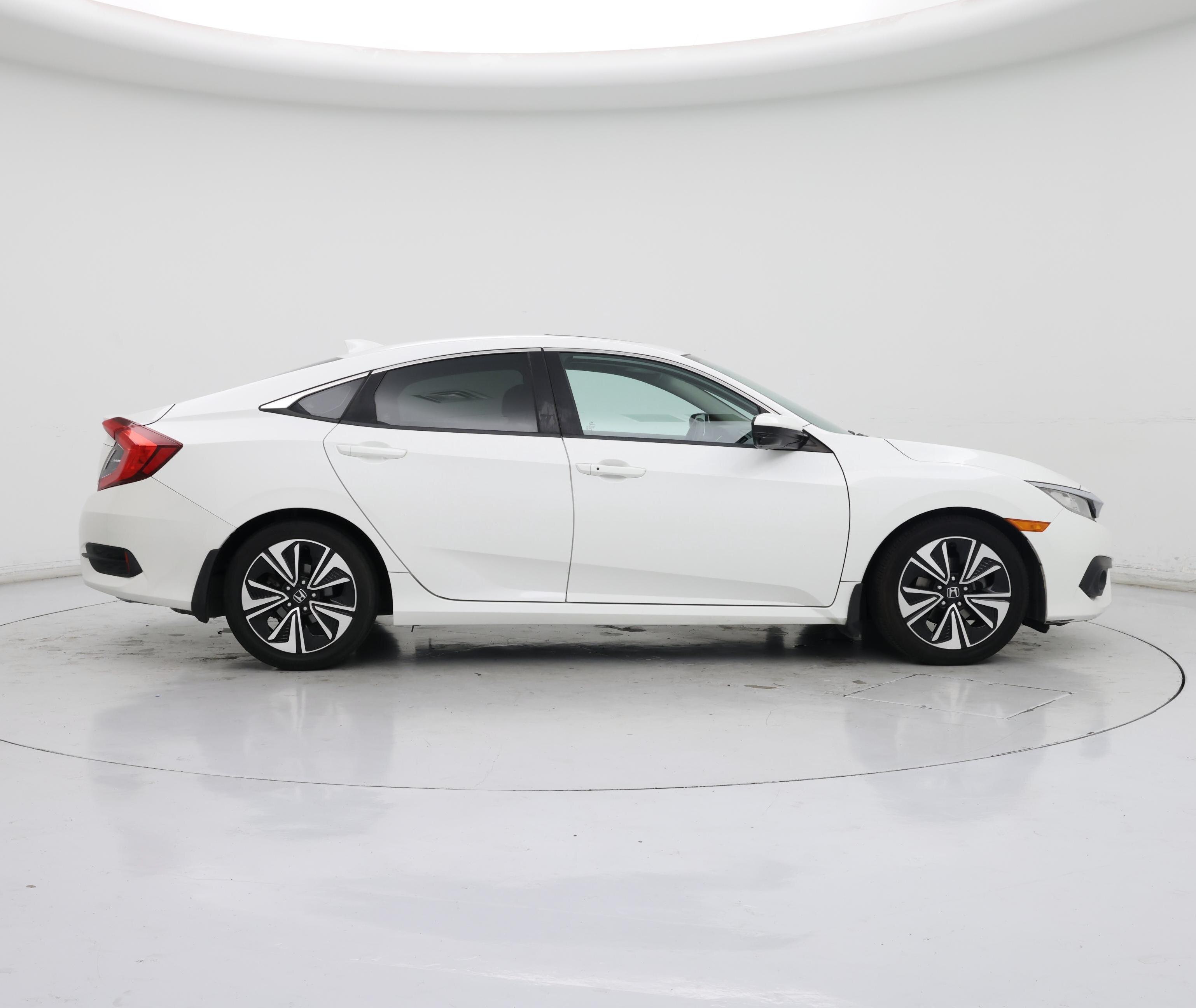 Thumbnail: 2016 Honda Civic - 7