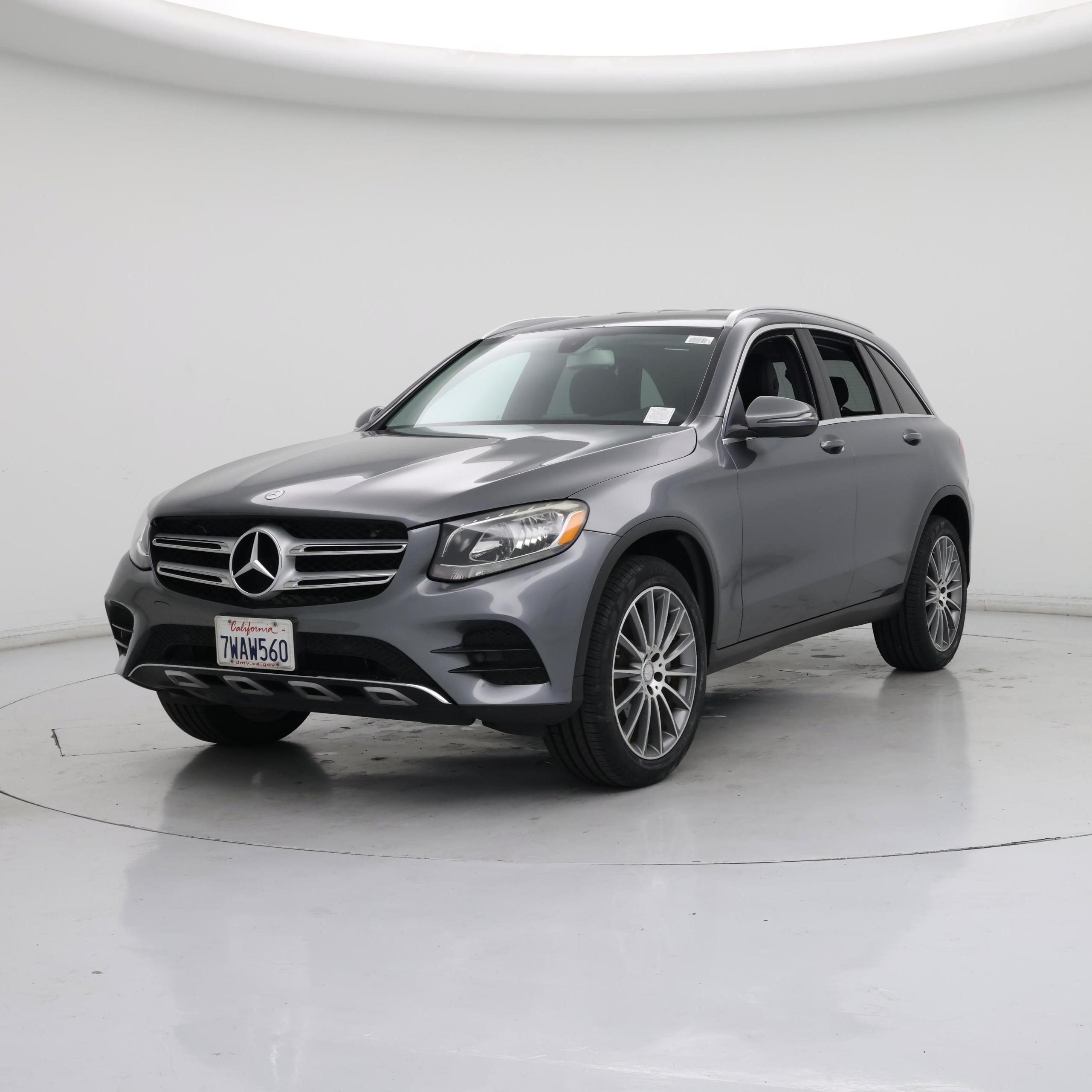 Thumbnail: 2016 Mercedes-Benz GLC - 4