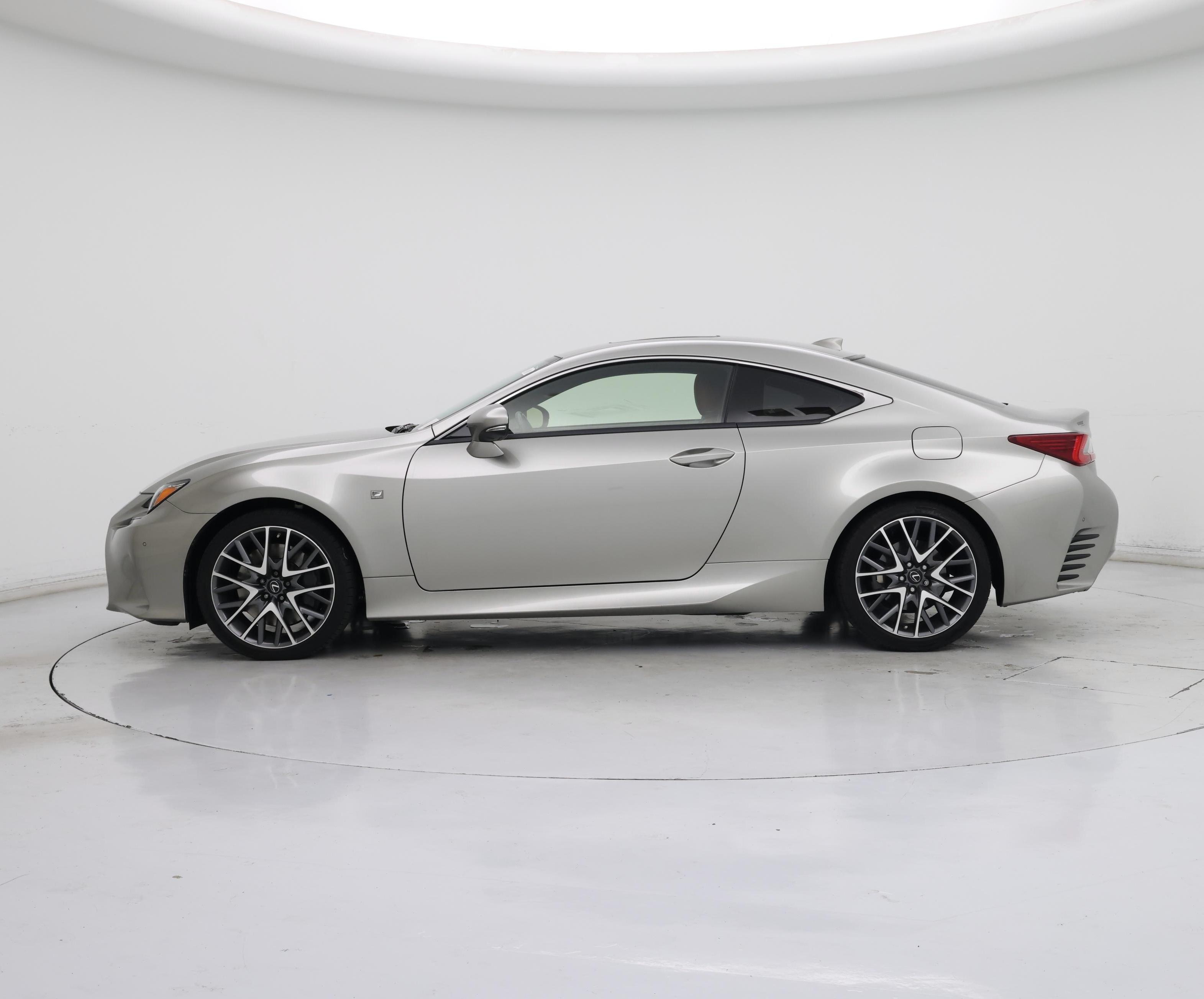 Thumbnail: 2017 Lexus RC - 3