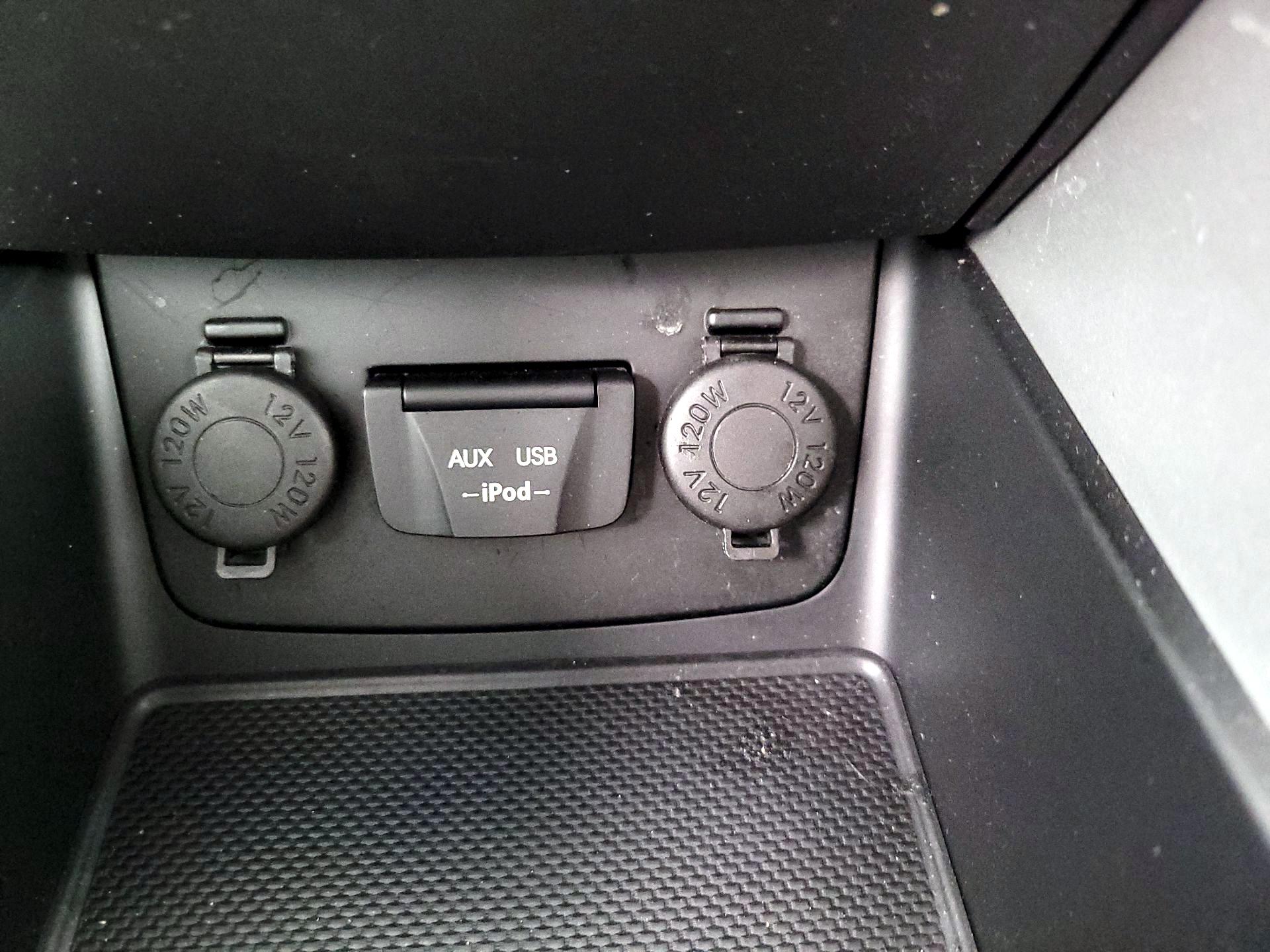 Thumbnail: 2013 Hyundai Sonata - 17