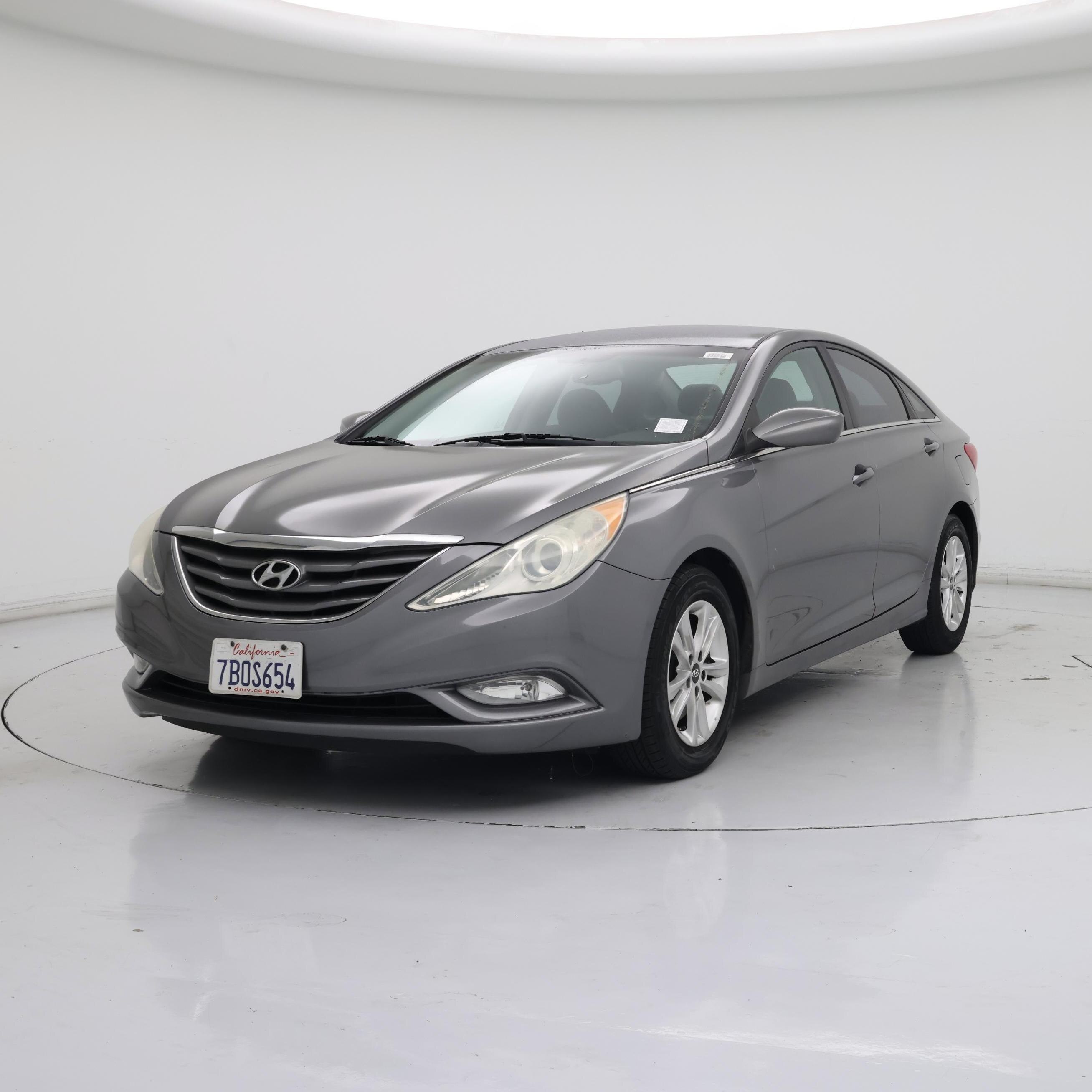 Thumbnail: 2013 Hyundai Sonata - 4
