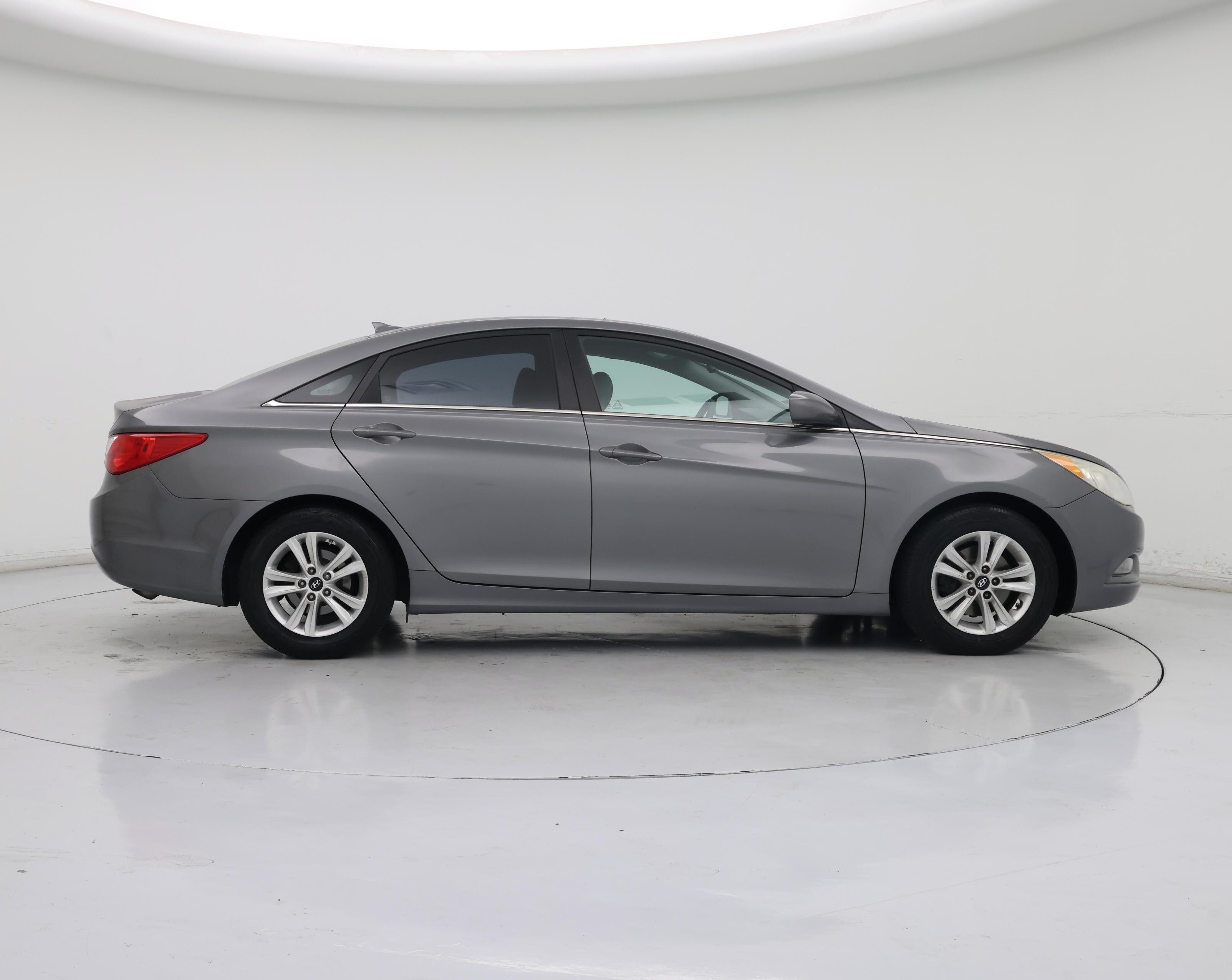 Thumbnail: 2013 Hyundai Sonata - 7