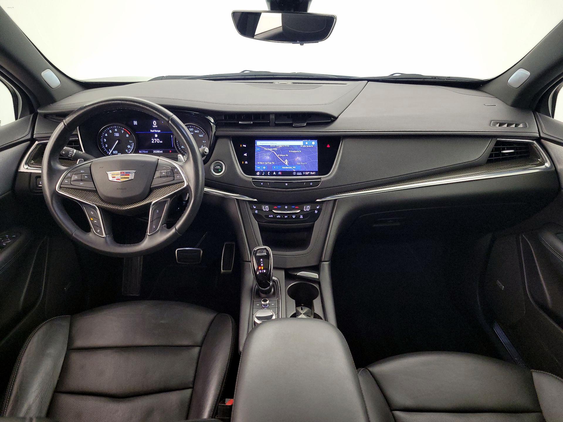 Thumbnail: 2020 Cadillac XT5 - 9