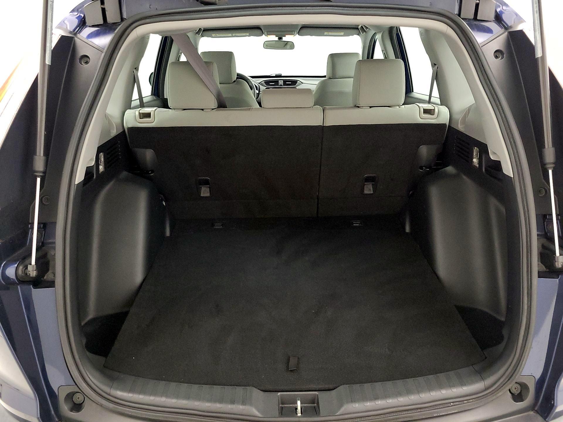 Thumbnail: 2017 Honda CR-V - 19