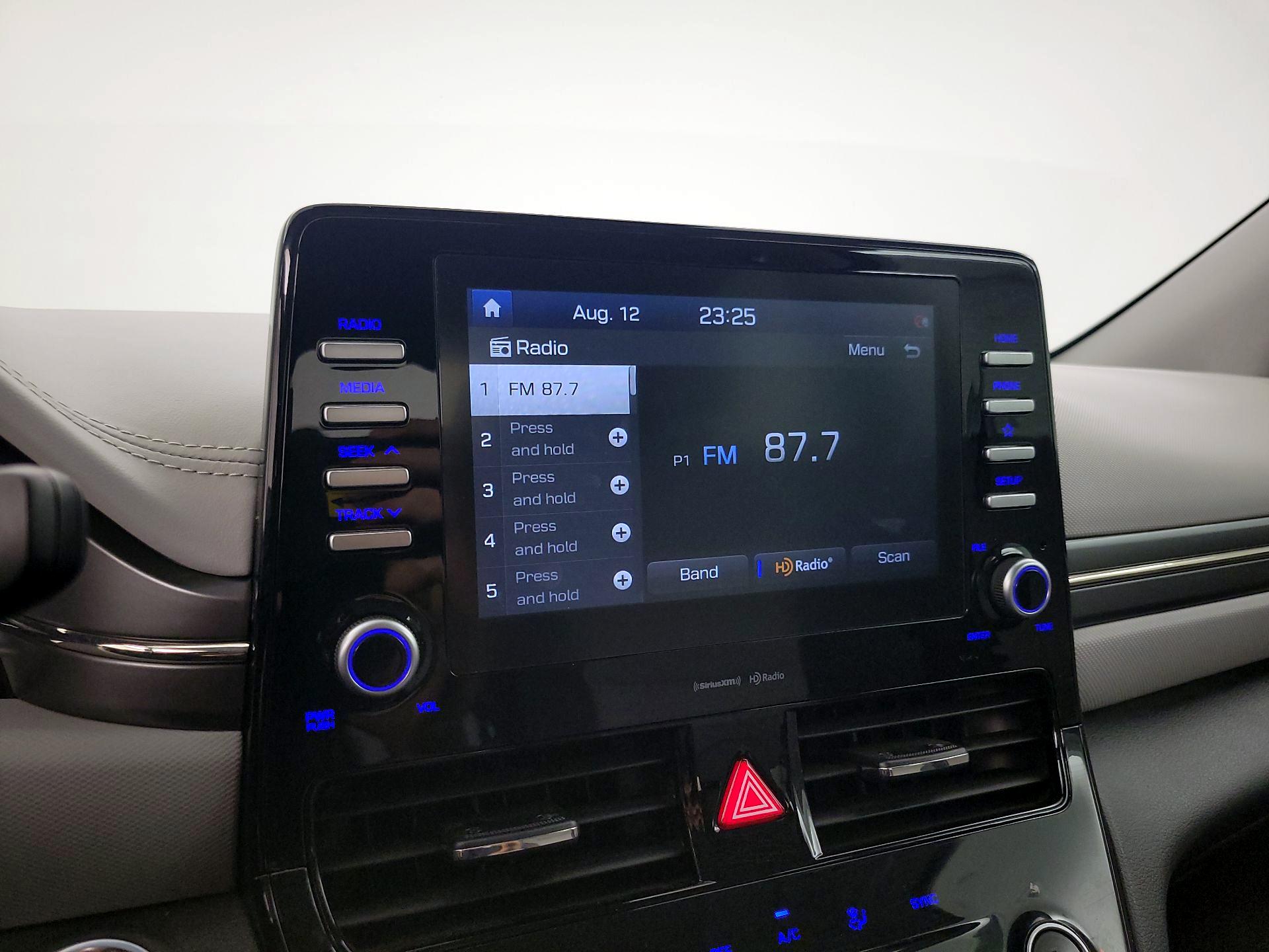 Thumbnail: 2020 Hyundai Ioniq - 15