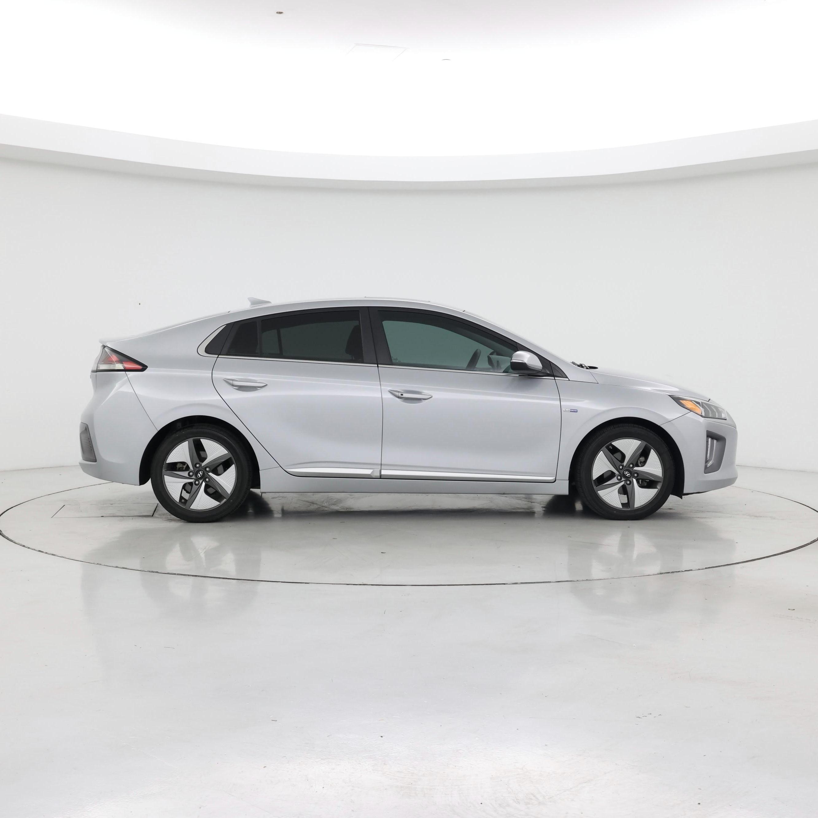 Thumbnail: 2020 Hyundai Ioniq - 7