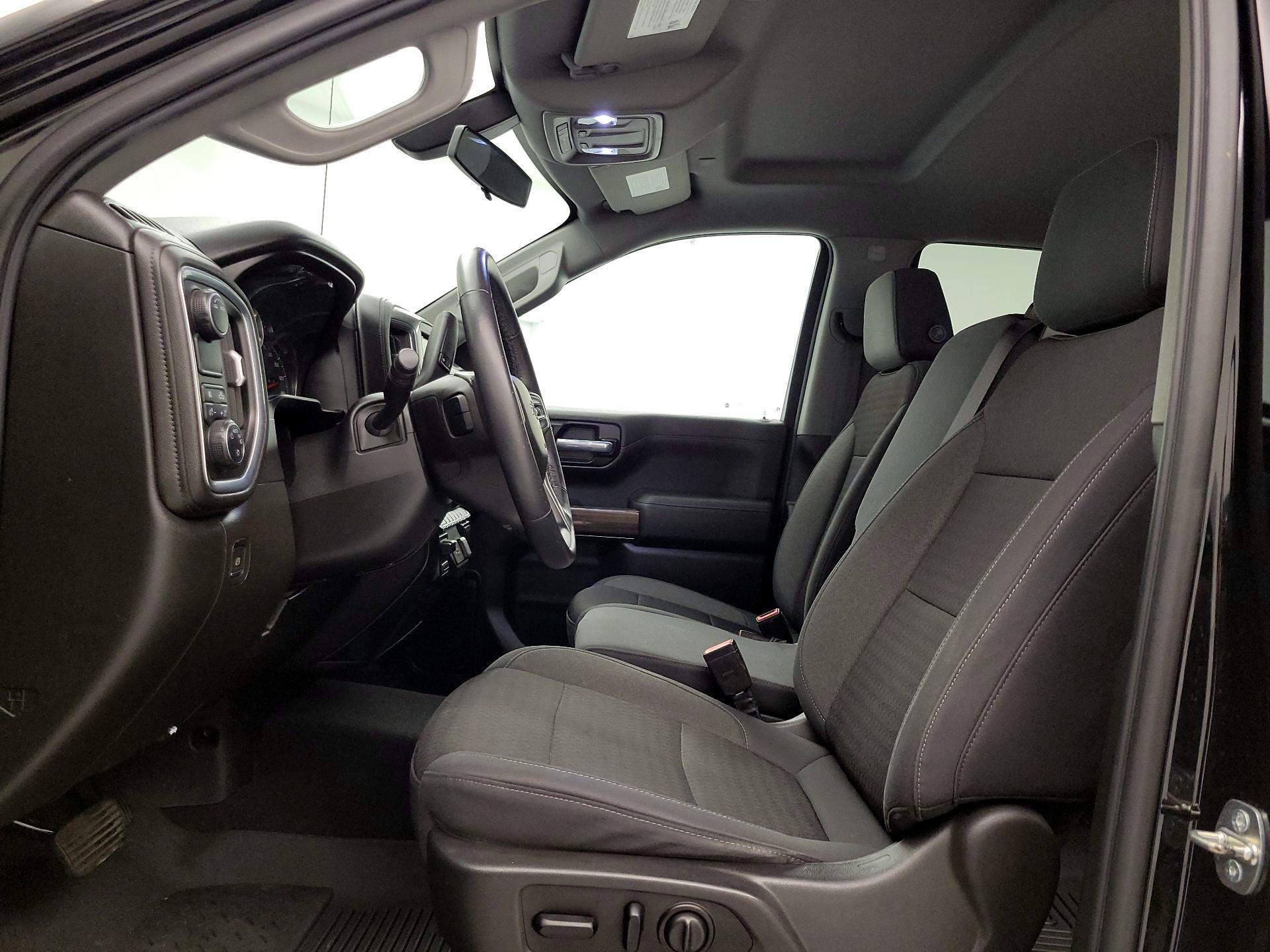 Thumbnail: 2020 Chevrolet Silverado 1500 - 11