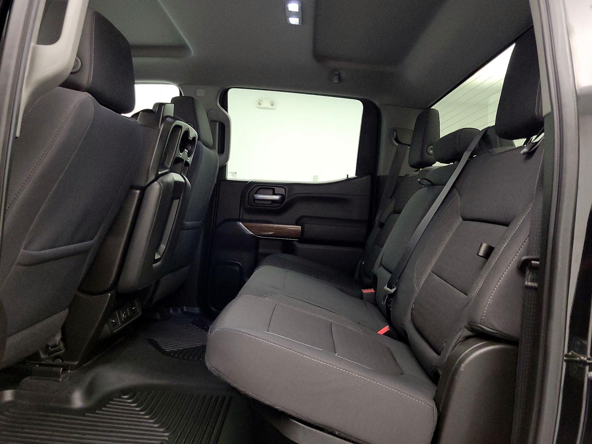 Thumbnail: 2020 Chevrolet Silverado 1500 - 19