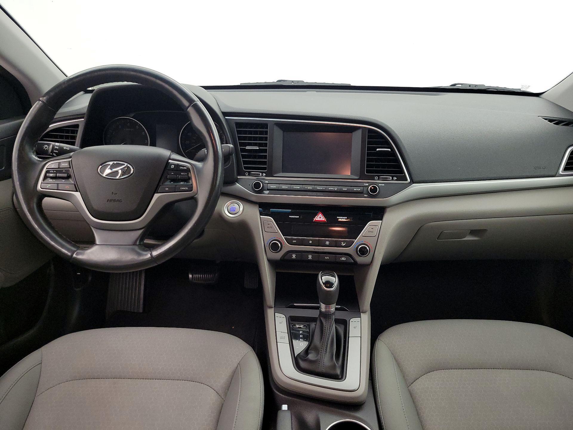 Thumbnail: 2017 Hyundai Elantra - 9