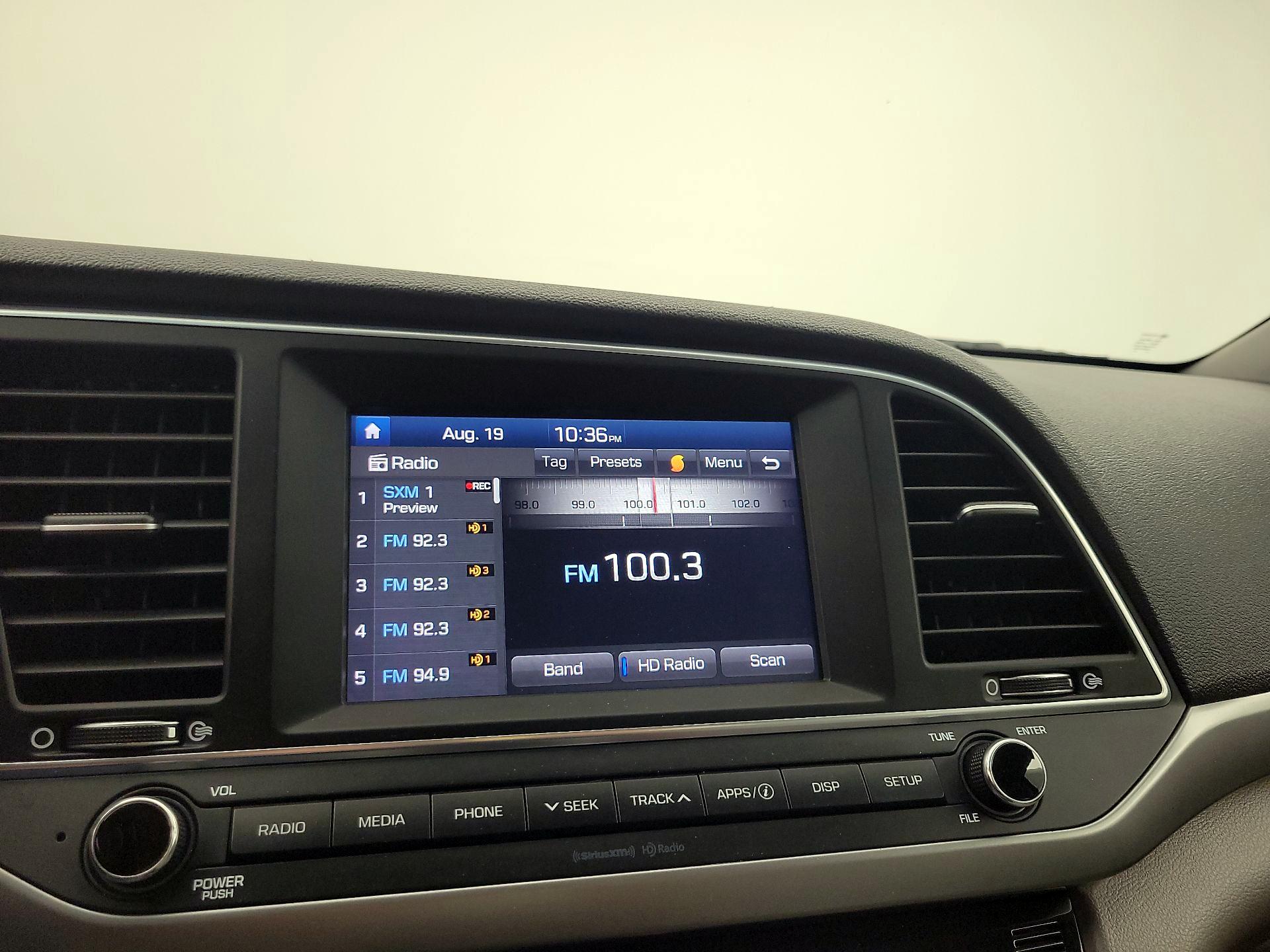 Thumbnail: 2017 Hyundai Elantra - 15