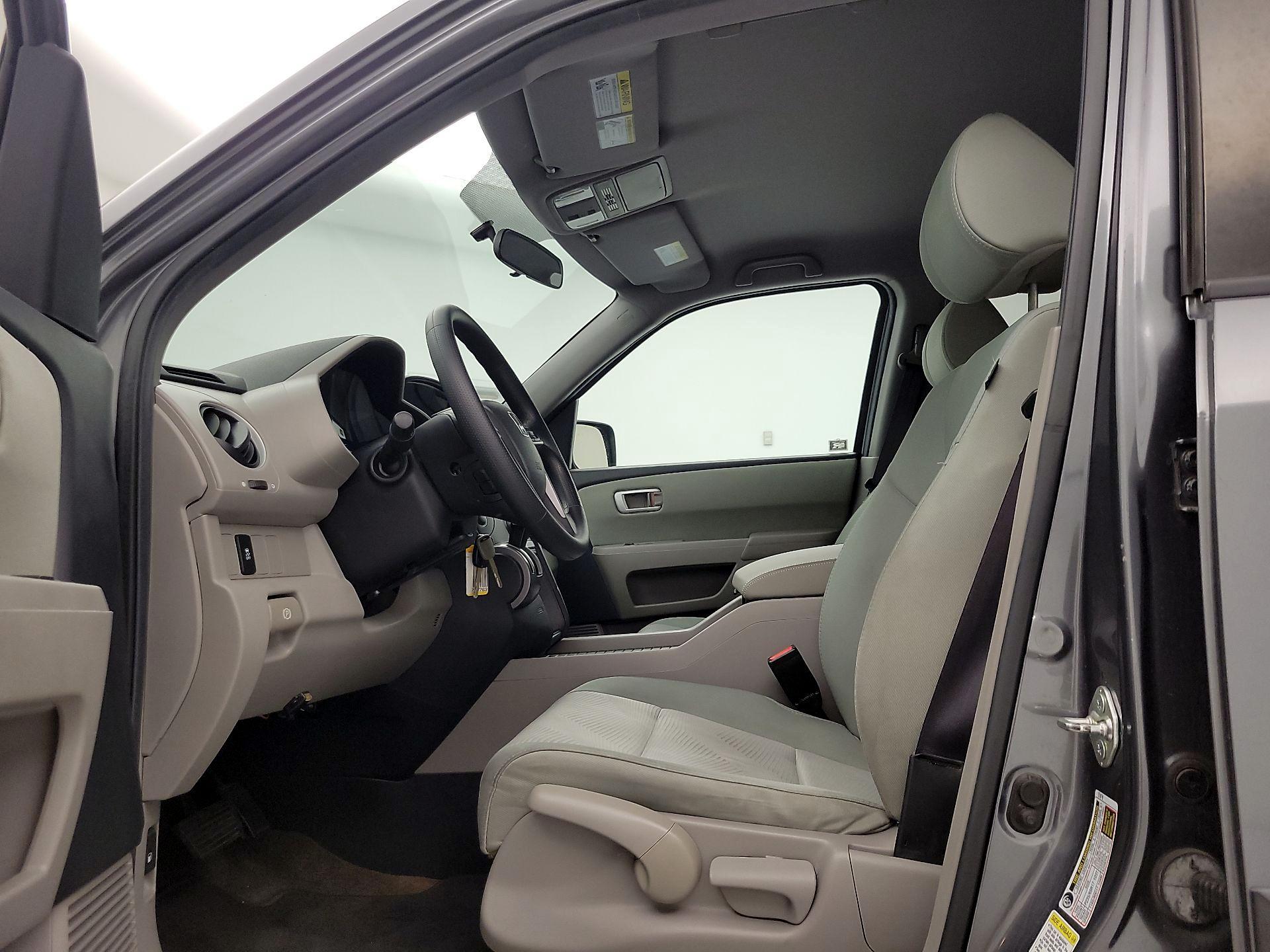 Thumbnail: 2013 Honda Pilot - 11