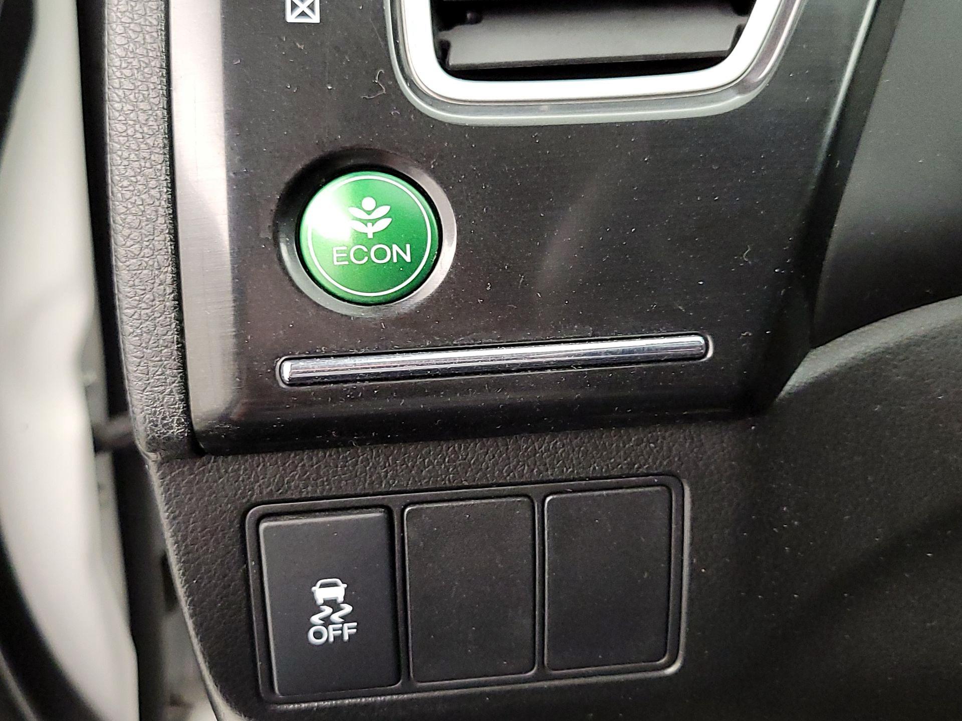 Thumbnail: 2014 Honda Civic - 13