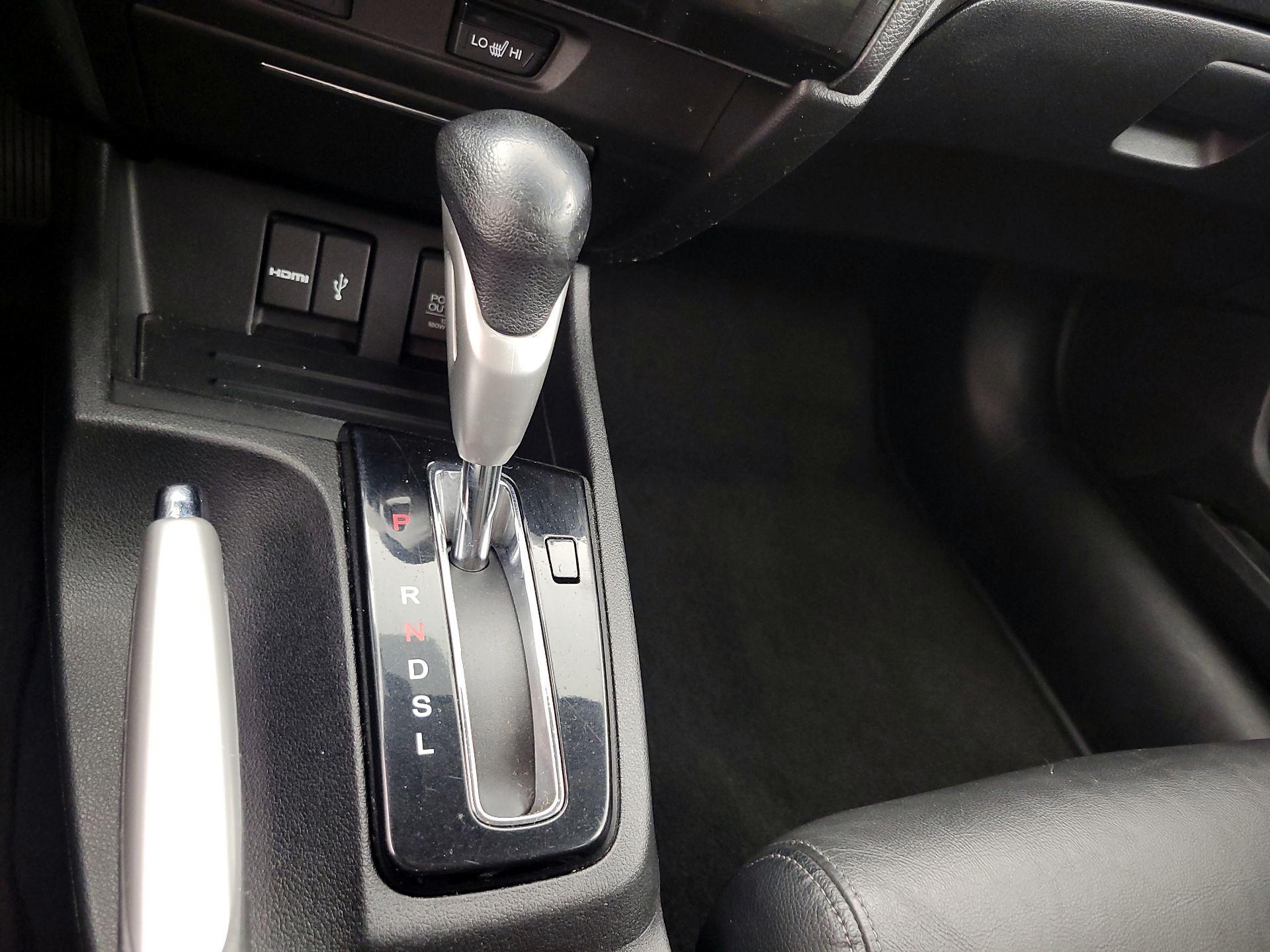 Thumbnail: 2014 Honda Civic - 17