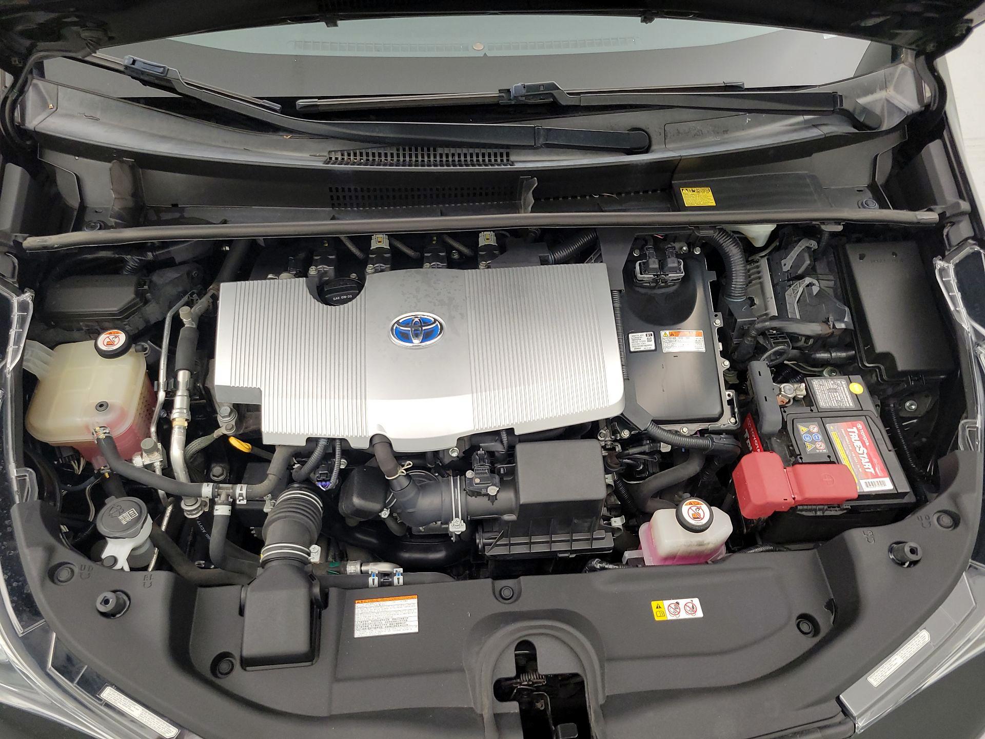 Thumbnail: 2017 Toyota Prius - 20