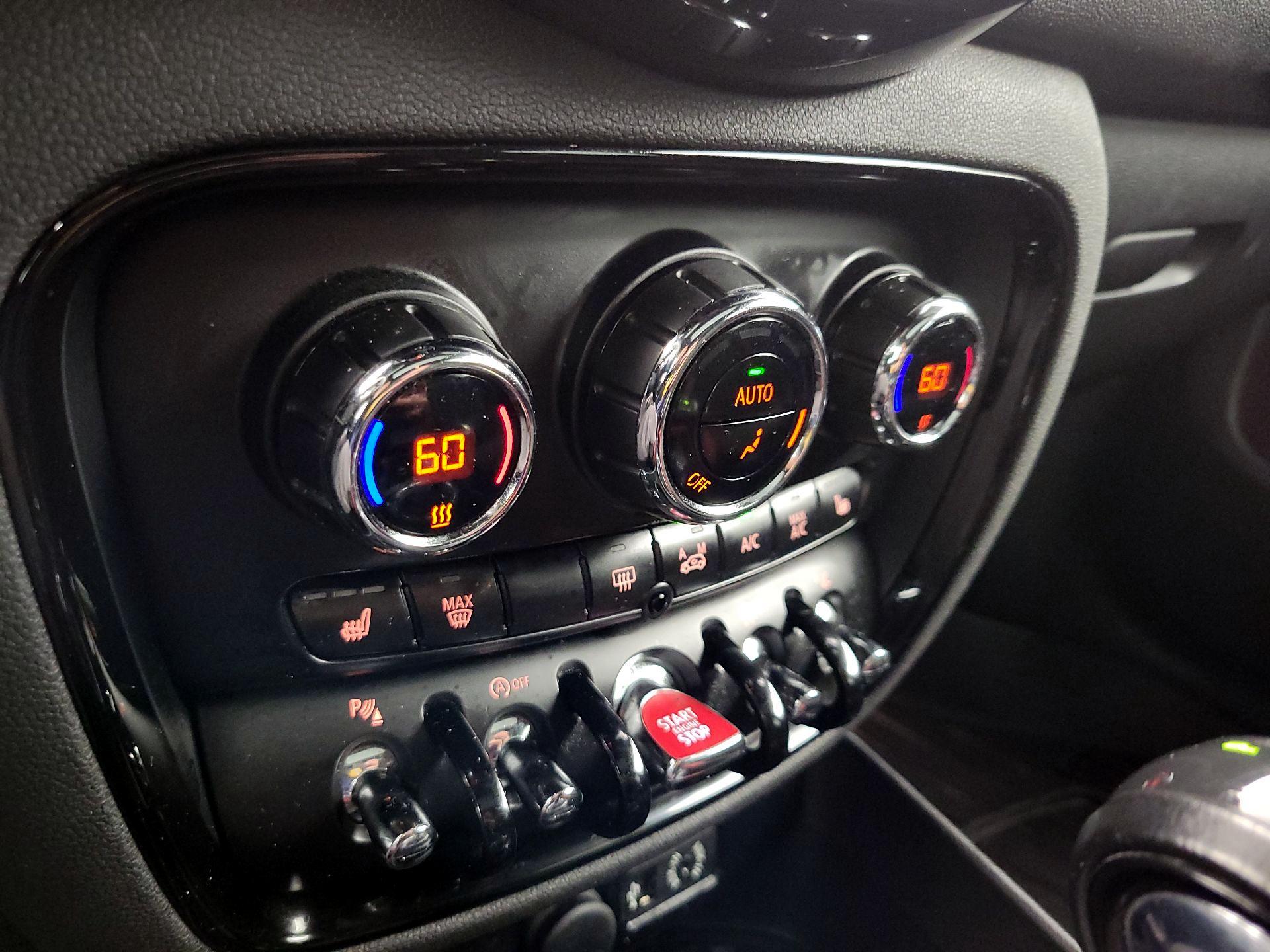 Thumbnail: 2017 MINI Cooper Clubman - 17