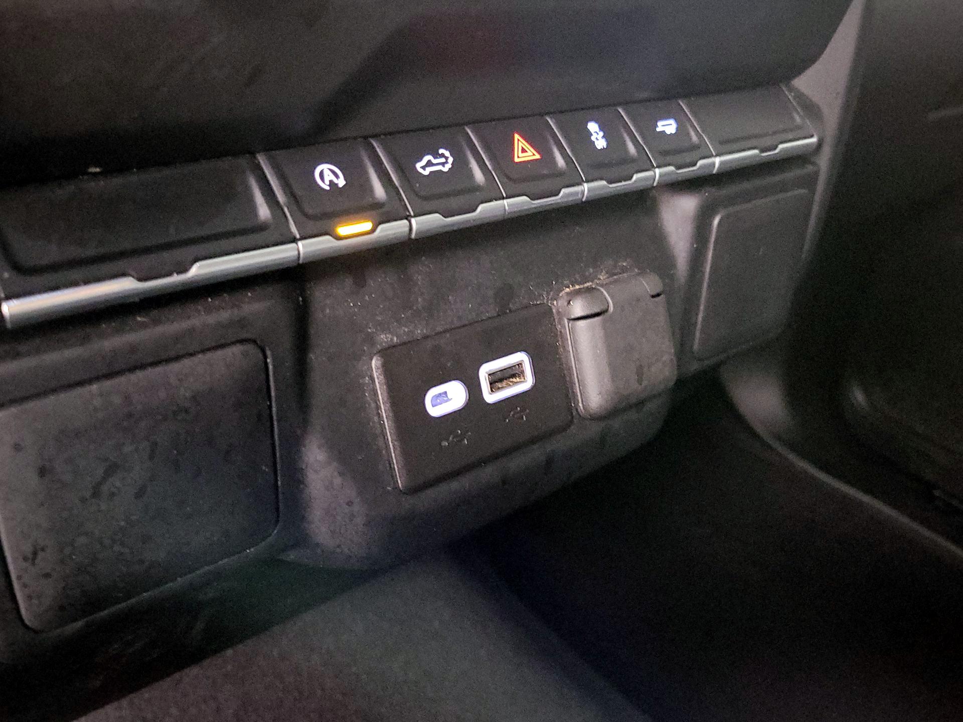 Thumbnail: 2022 Chevrolet Silverado 1500 - 18