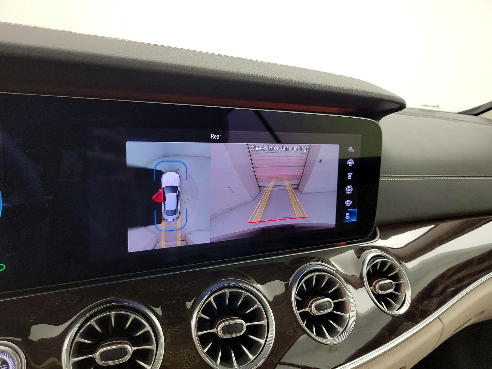 Thumbnail: 2021 Mercedes-Benz E-Class - 15