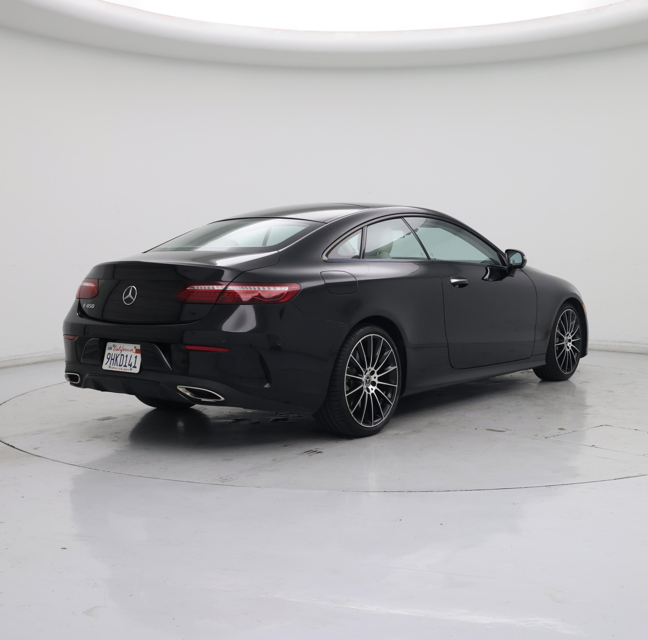 Thumbnail: 2021 Mercedes-Benz E-Class - 8