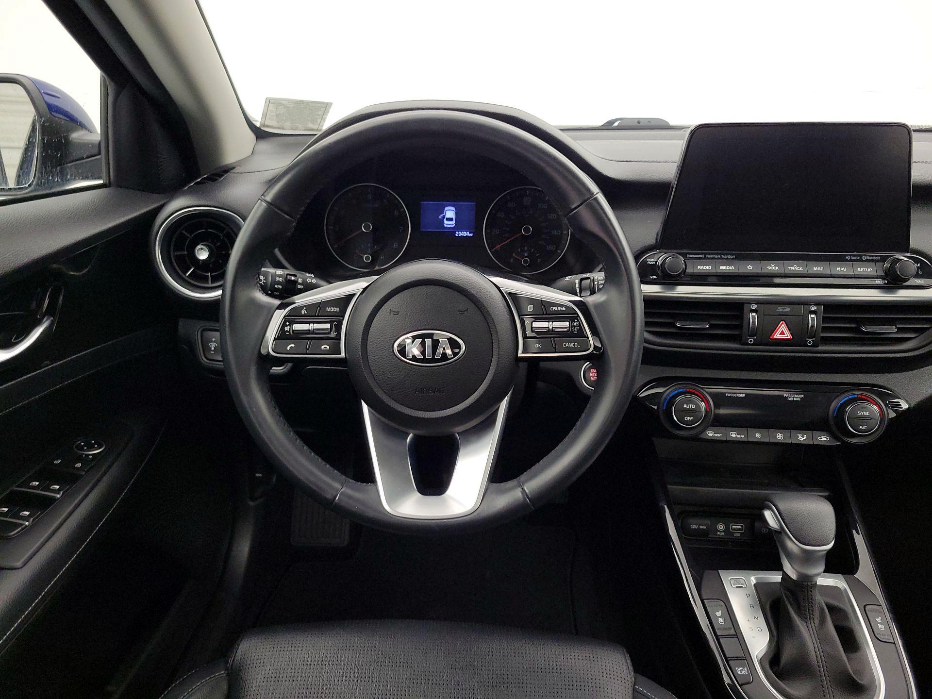 Thumbnail: 2021 Kia Forte - 10